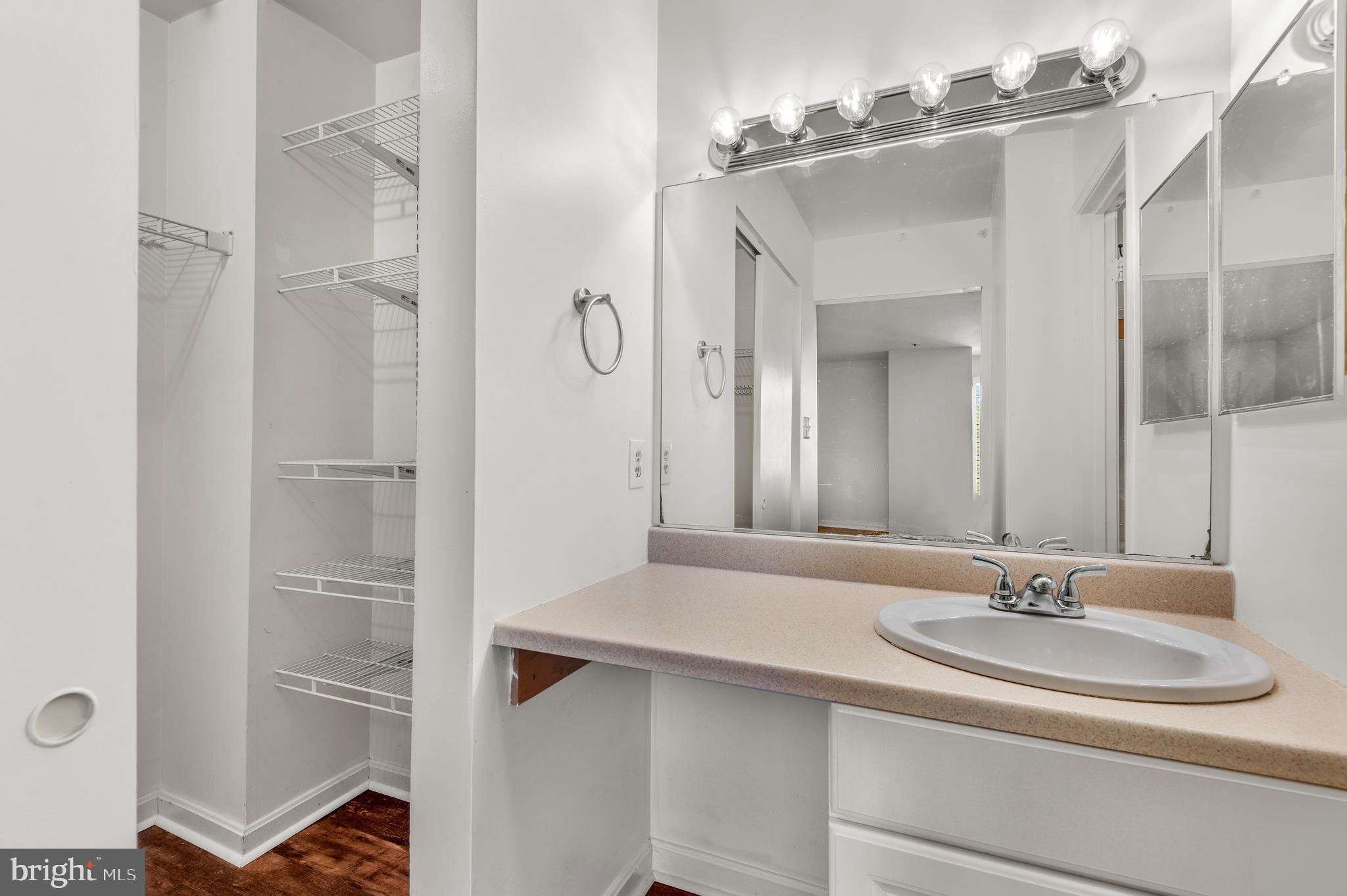 HEATHERFIELD - Residential