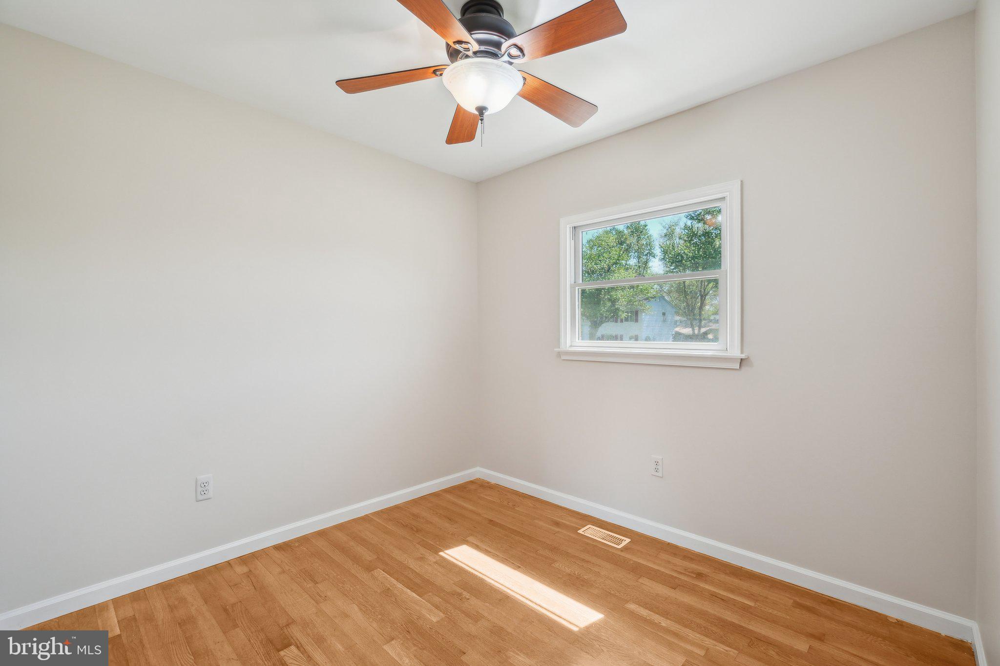 DALE CITY - Residential