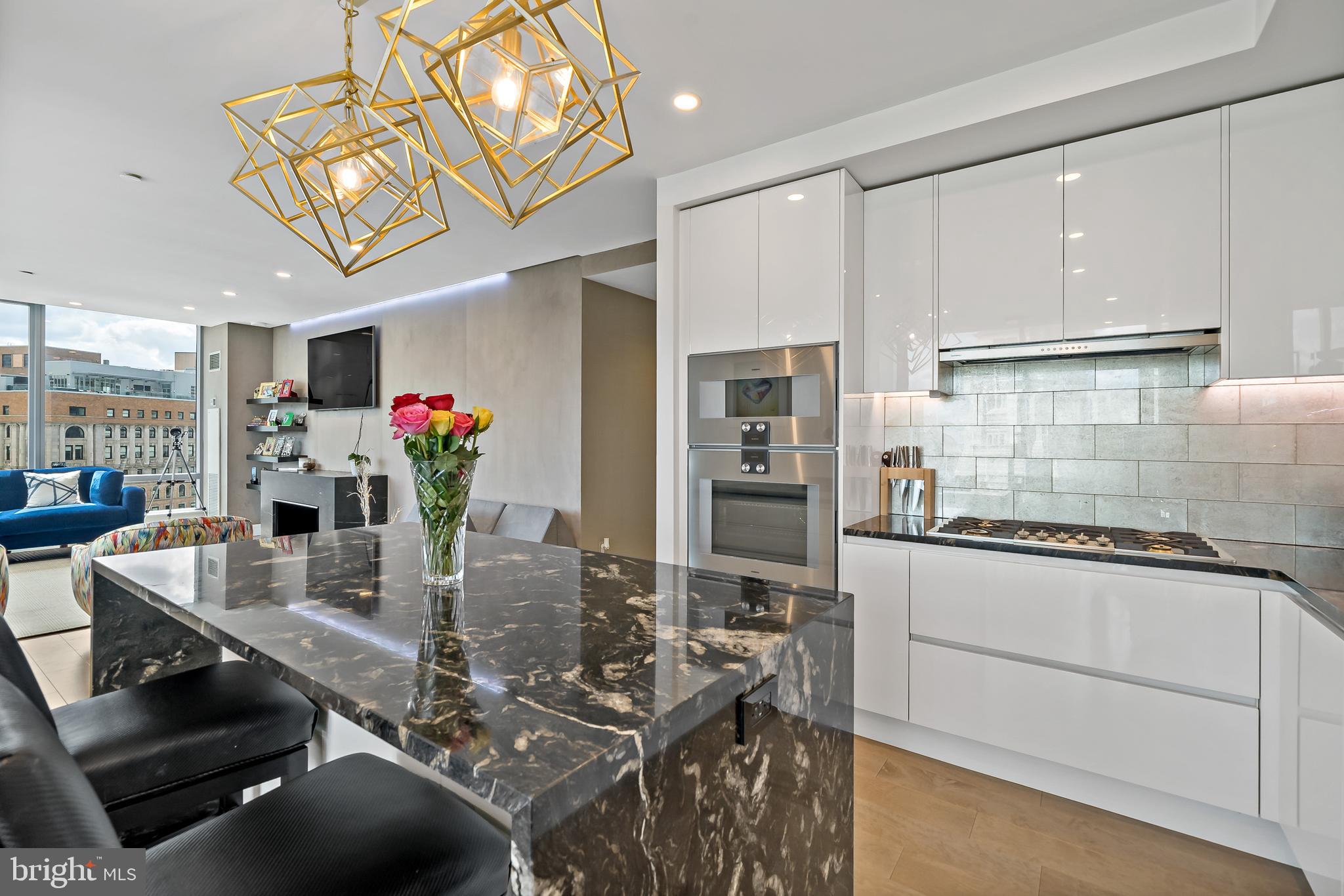 RITTENHOUSE SQUARE - Residential