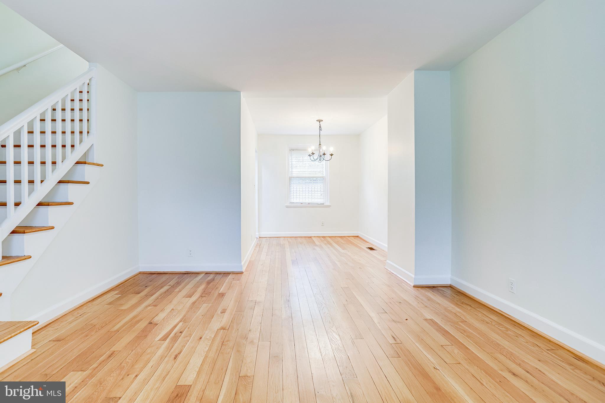 2822 S BUCHANAN STREET