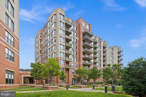 Photo of 2220 N Fairfax Drive #708, ARLINGTON, VA 22201 (MLS # VAAR2079244)
