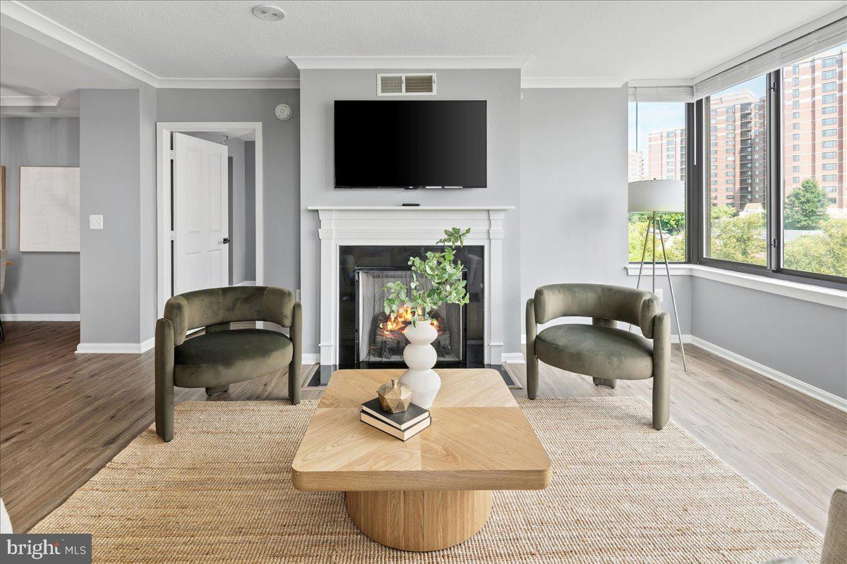 2220 N FAIRFAX DRIVE 708