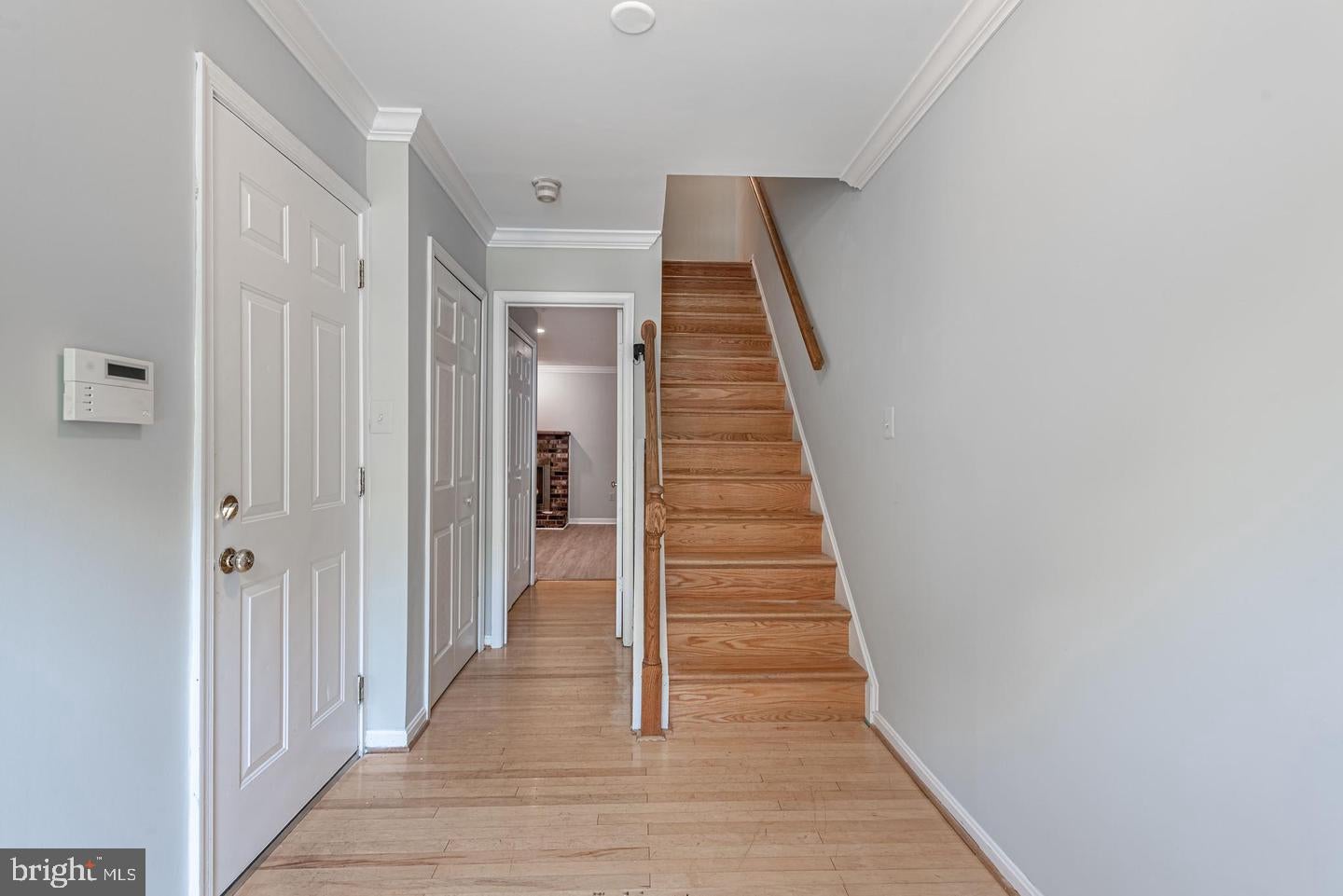 8575 RAGLAN ROAD