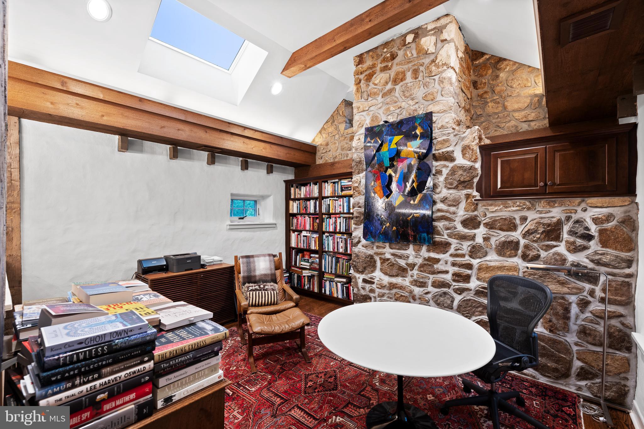 RADNOR HUNT - Residential