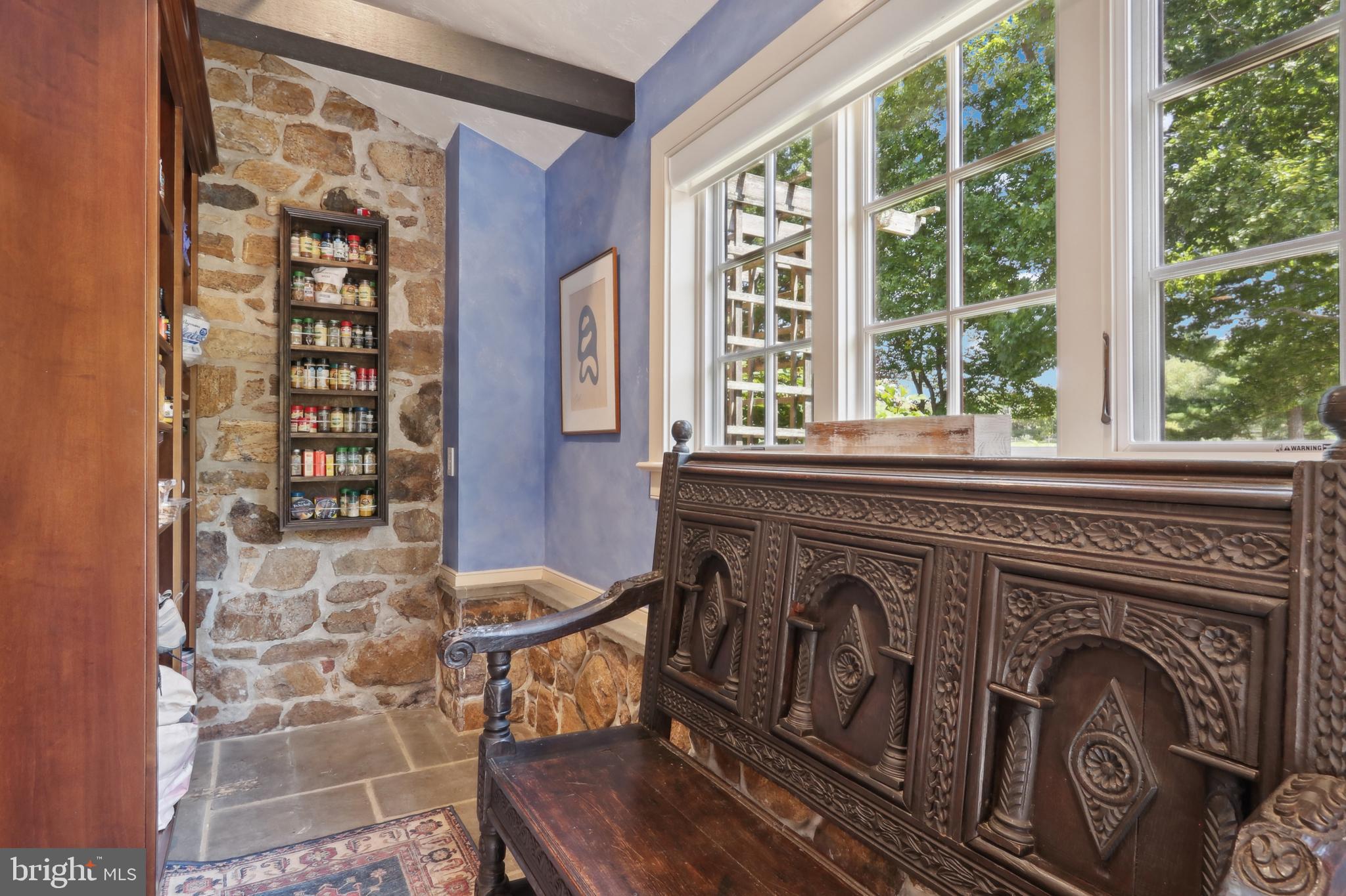 RADNOR HUNT - Residential