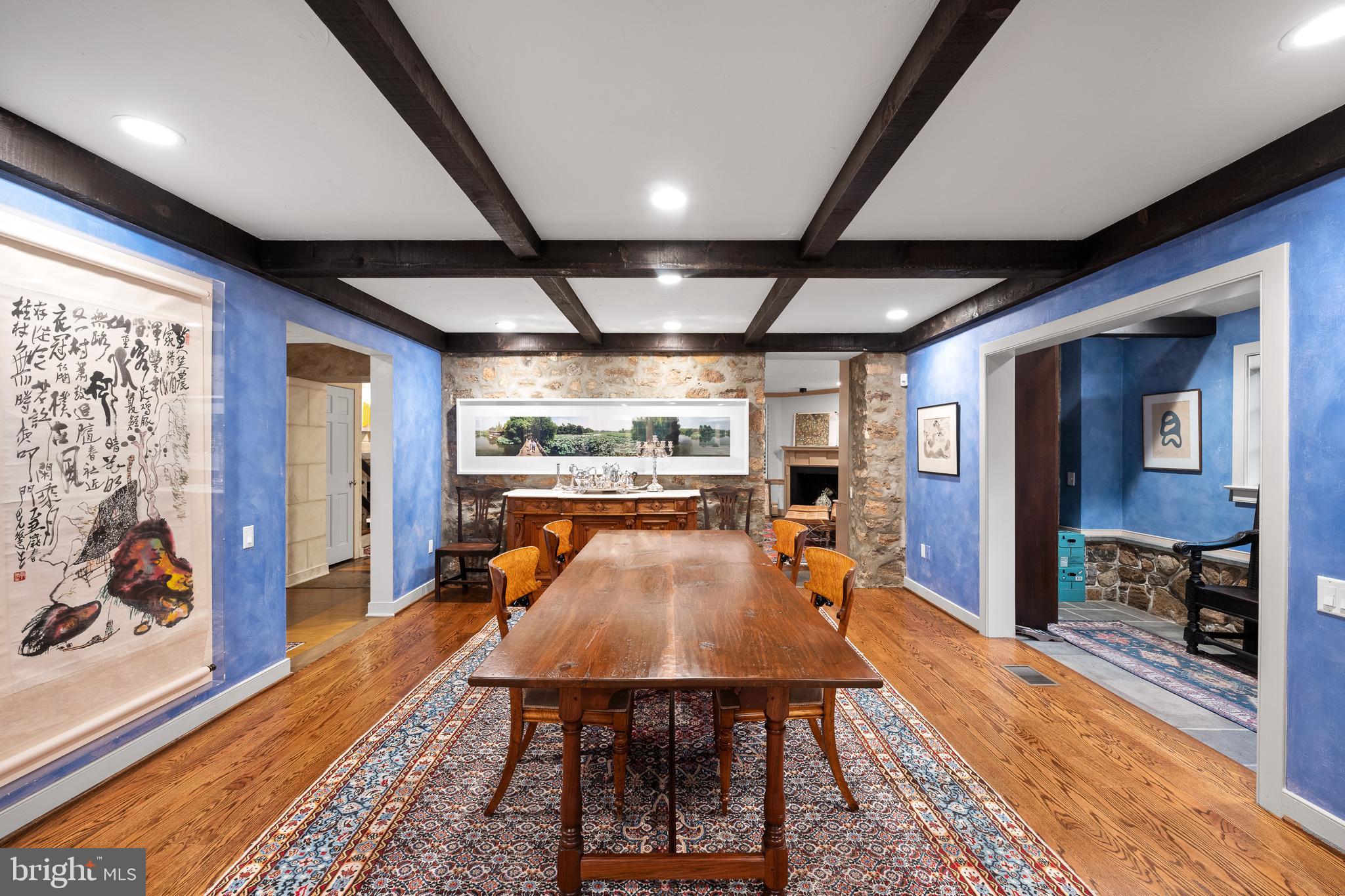 RADNOR HUNT - Residential