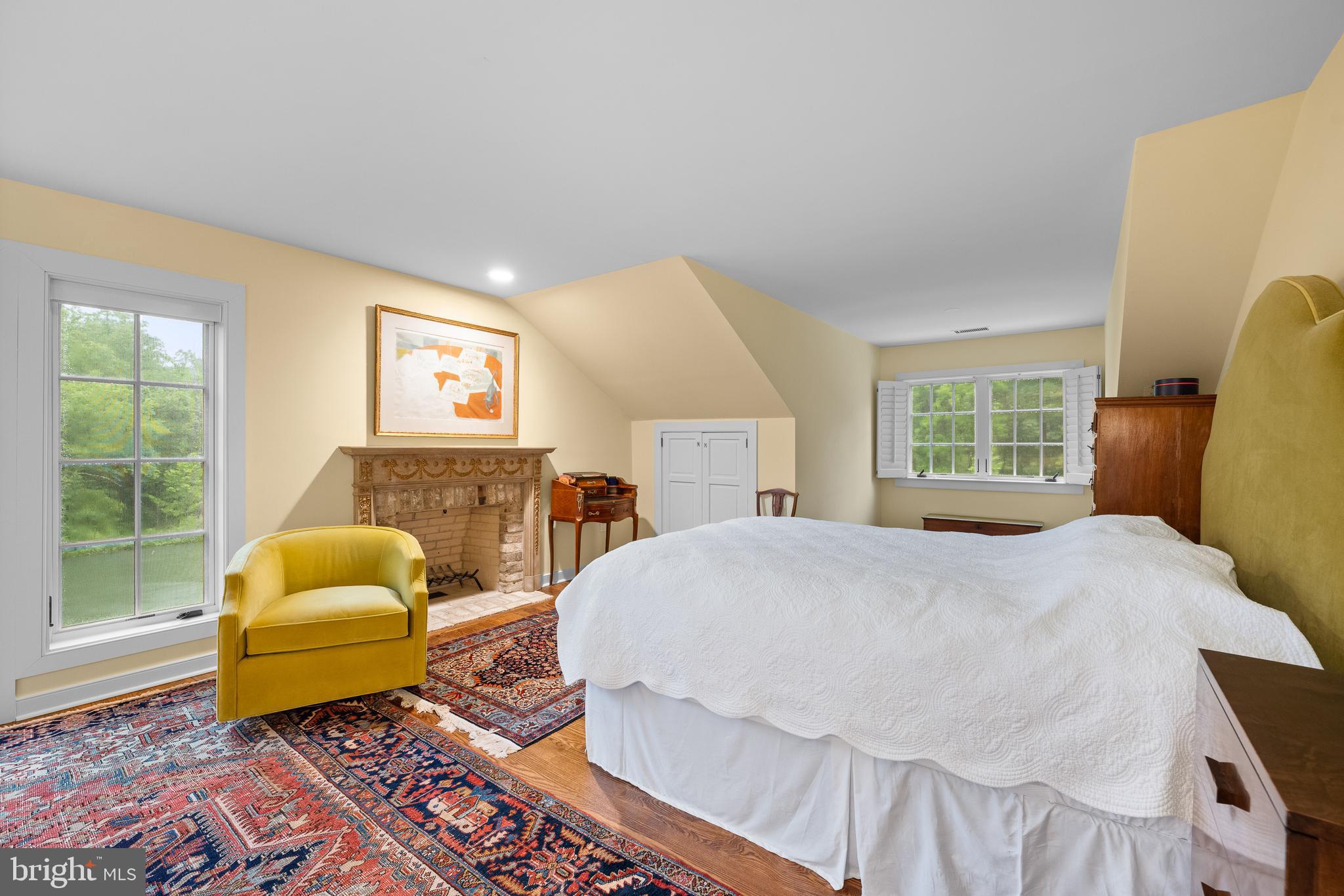 RADNOR HUNT - Residential