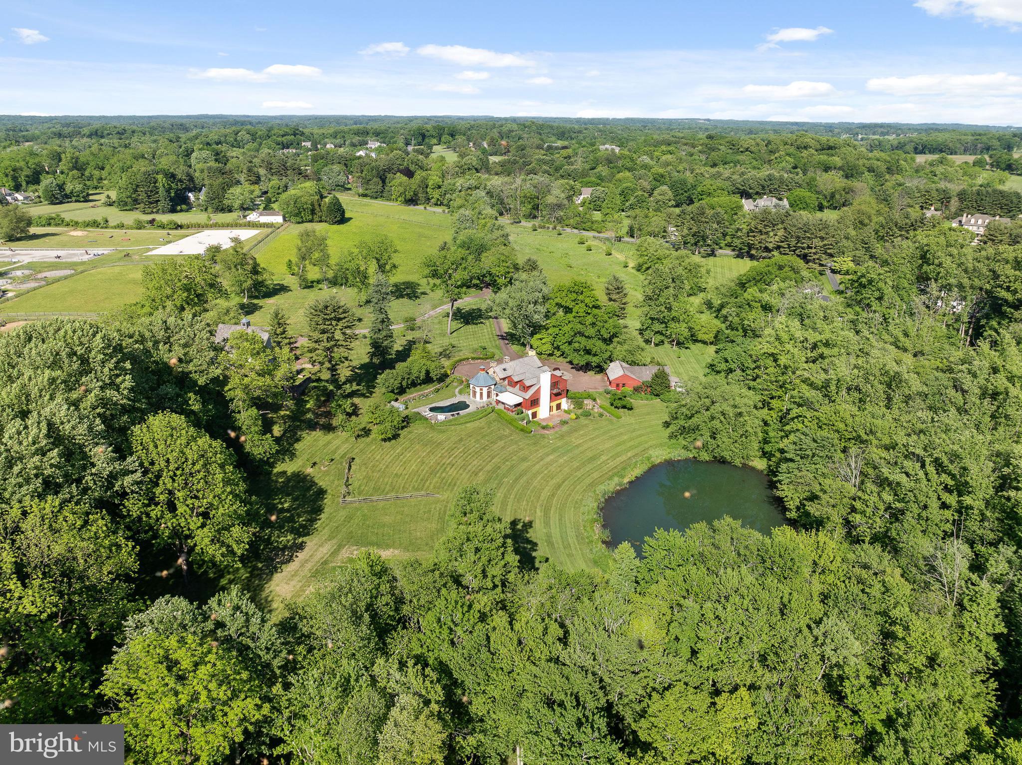 RADNOR HUNT - Residential