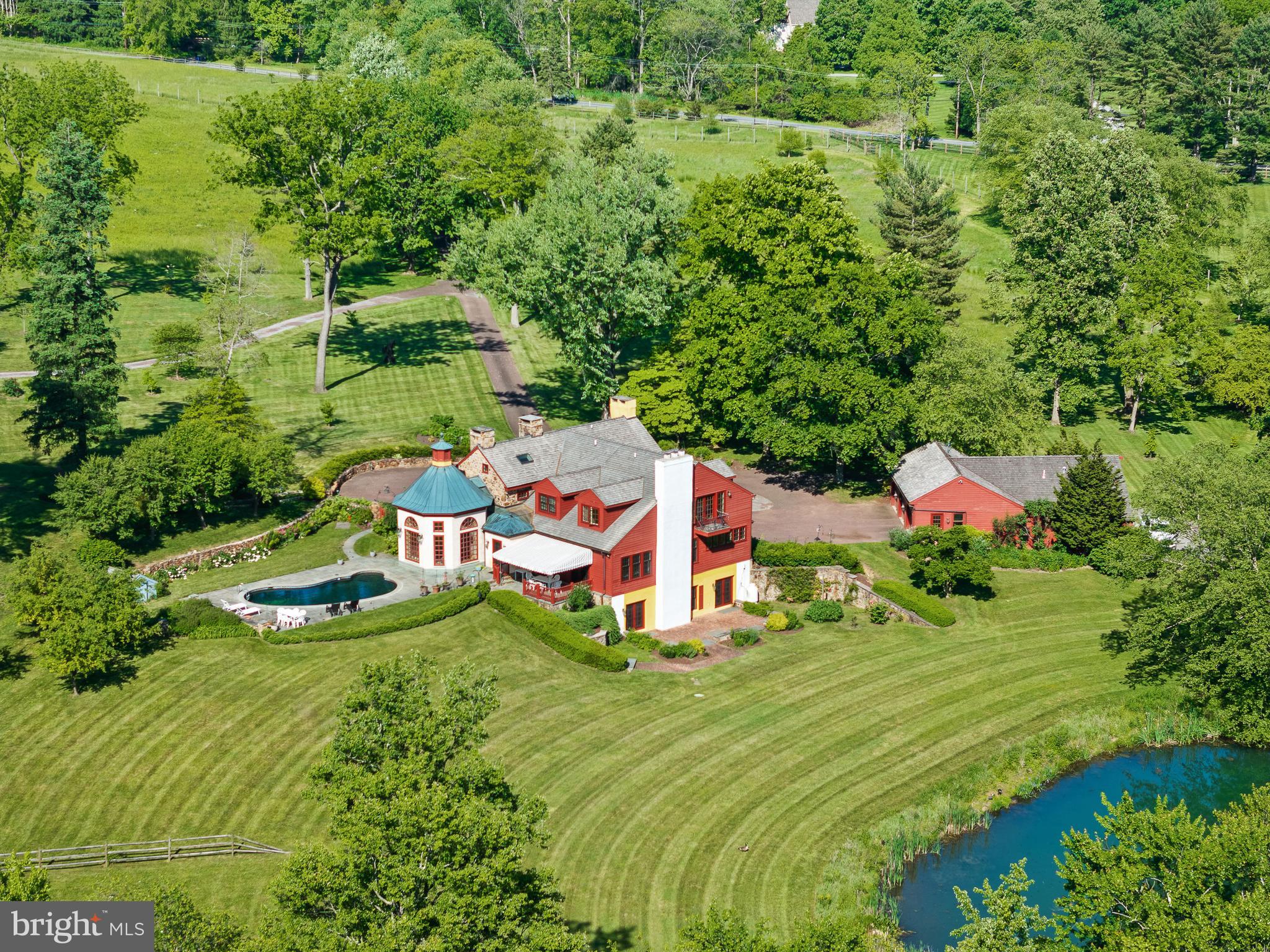 RADNOR HUNT - Residential