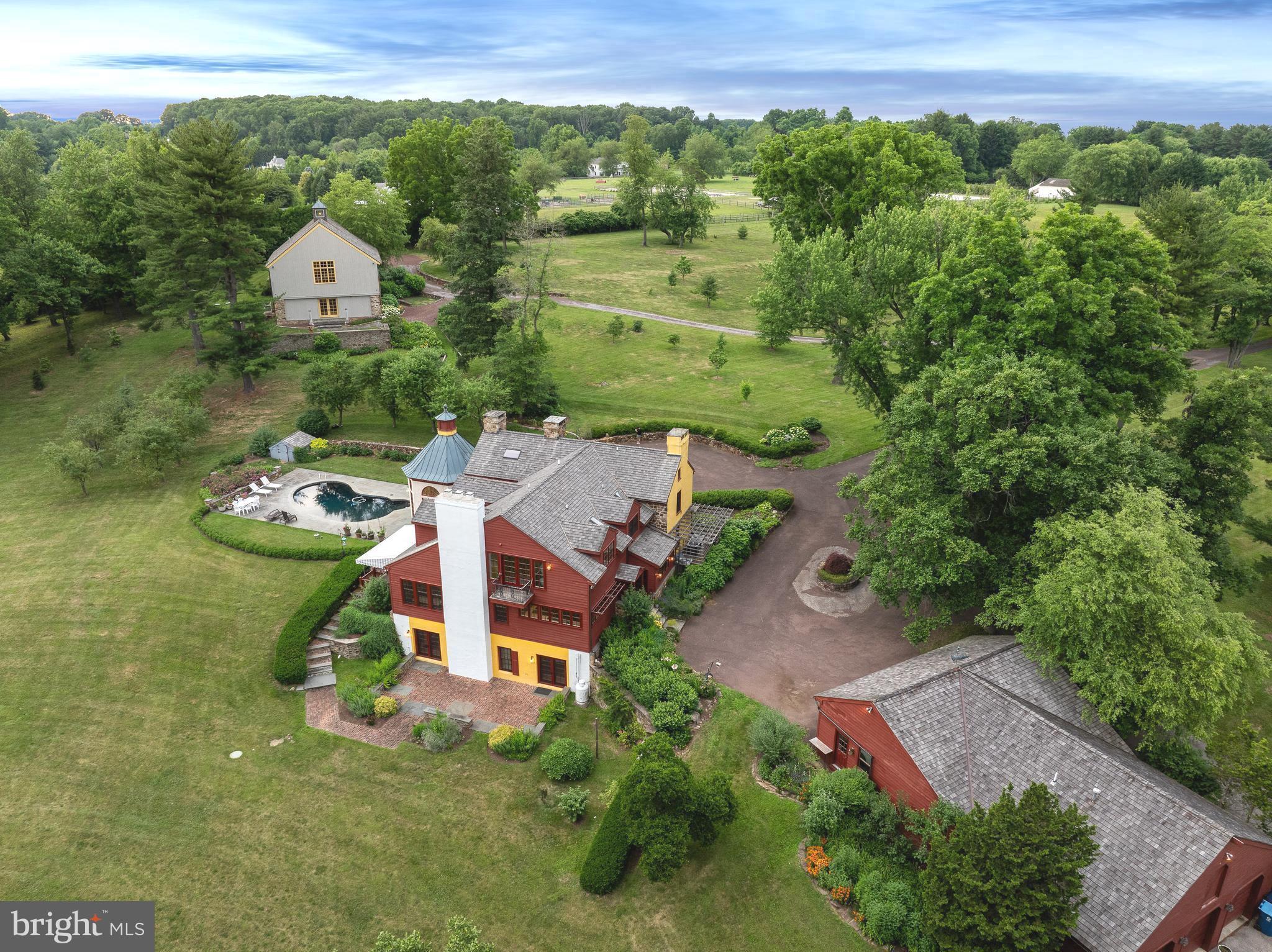 RADNOR HUNT - Residential