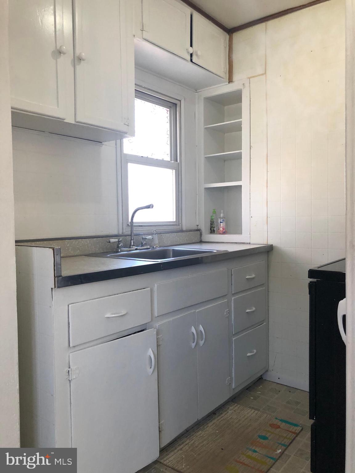 OAK CREST - Residential