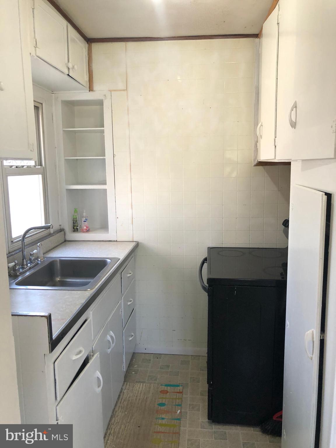 OAK CREST - Residential