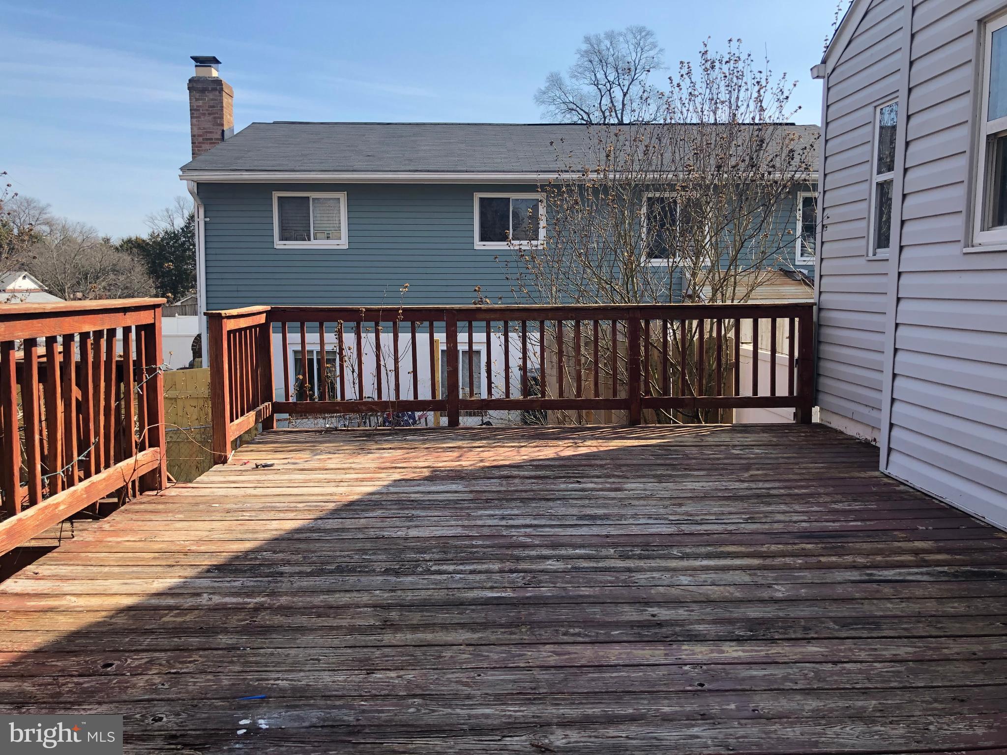 OAK CREST - Residential