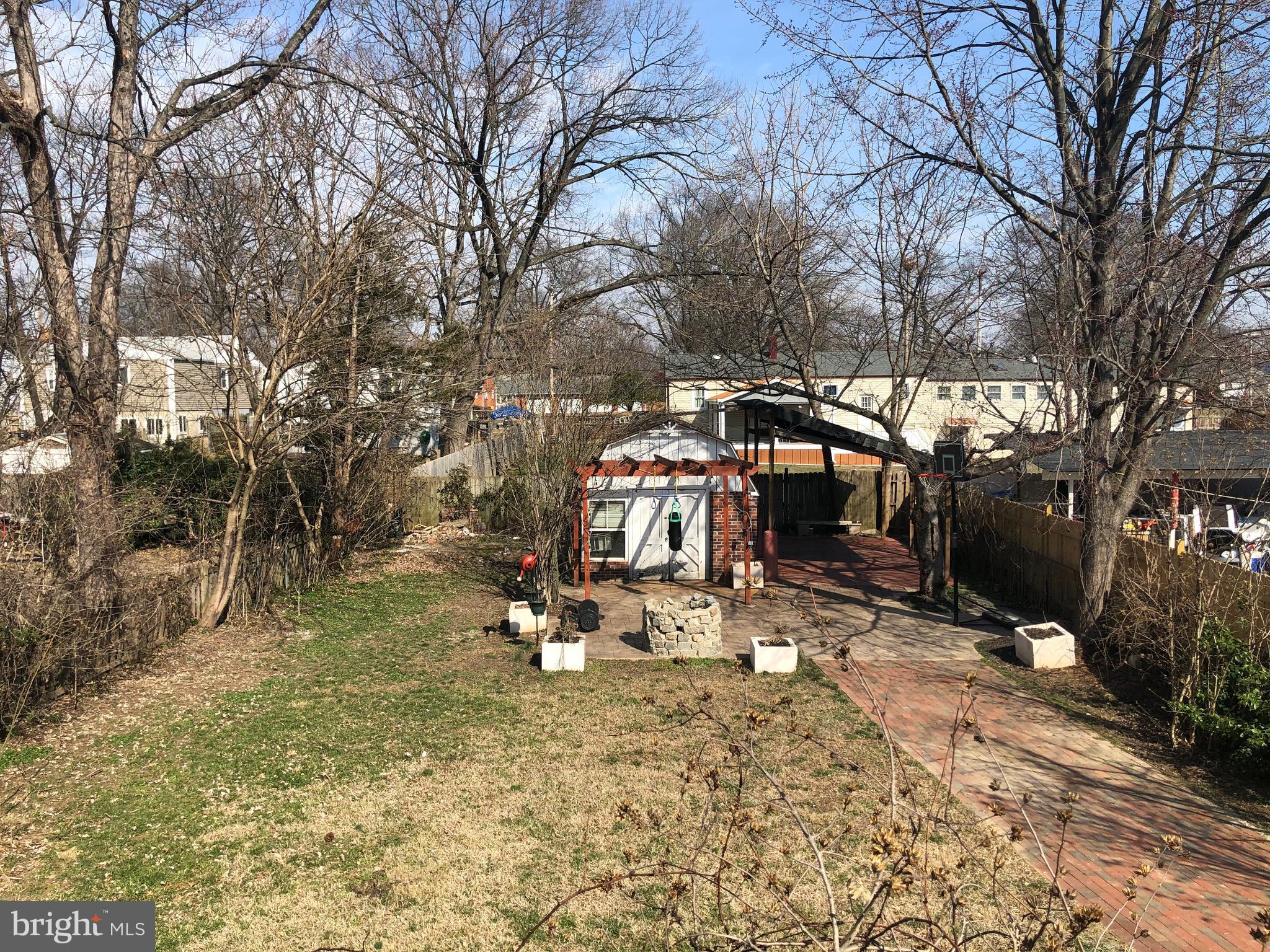 OAK CREST - Residential