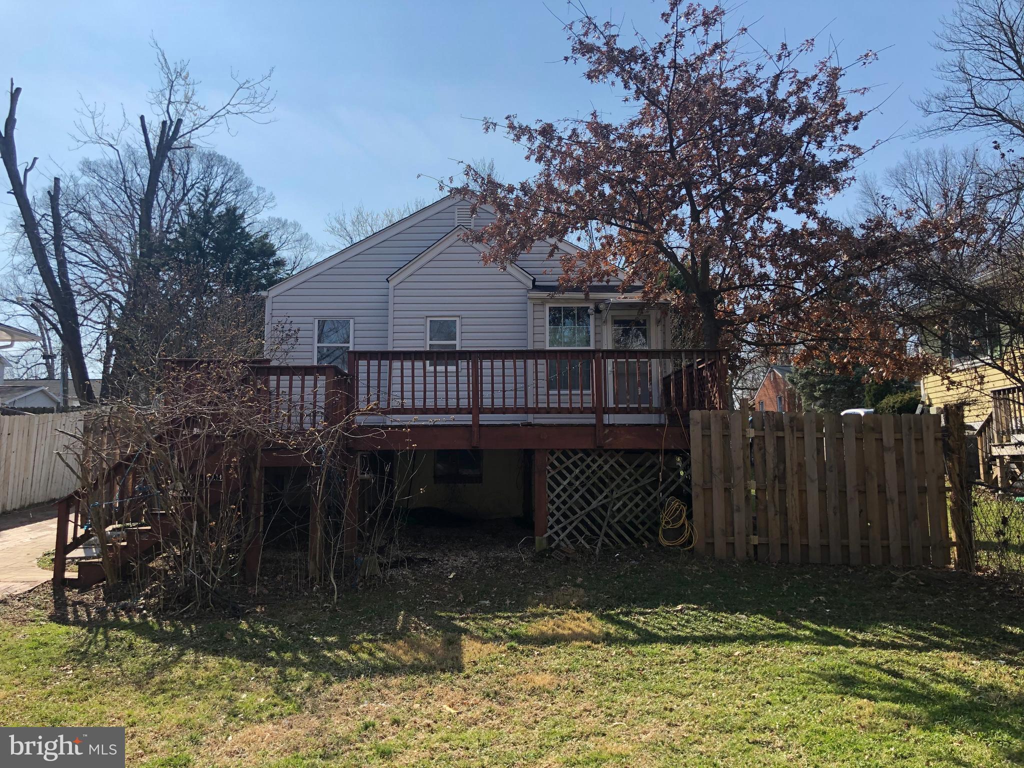 OAK CREST - Residential