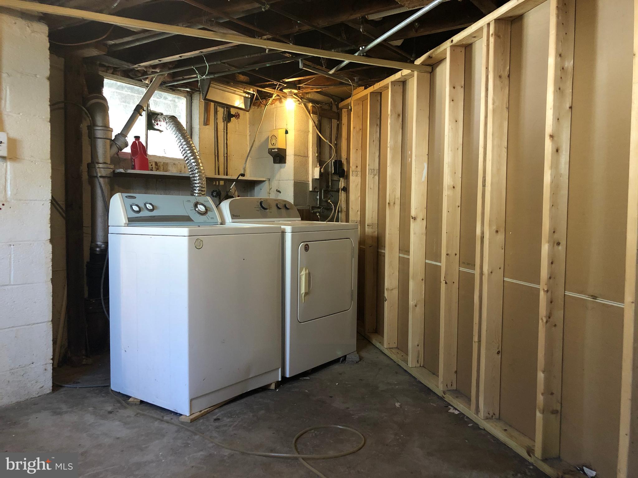 OAK CREST - Residential