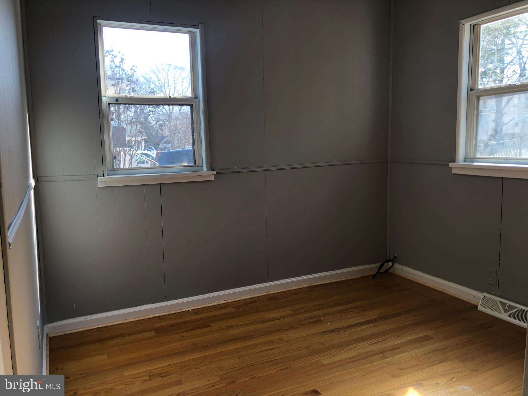 OAK CREST - Residential