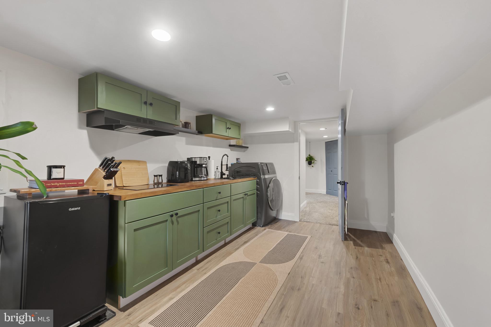 UPTON - Residential Income