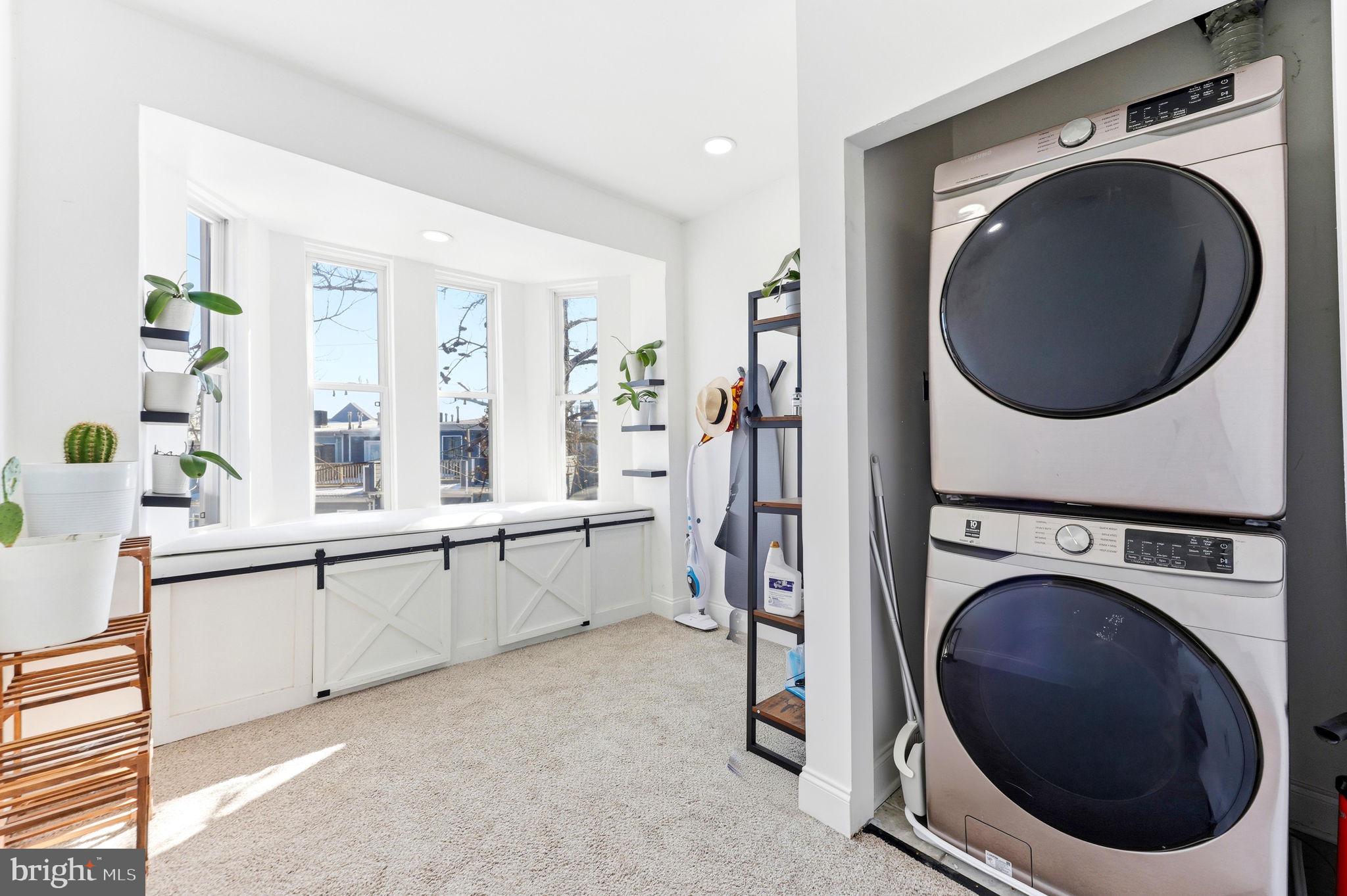 UPTON - Residential Income