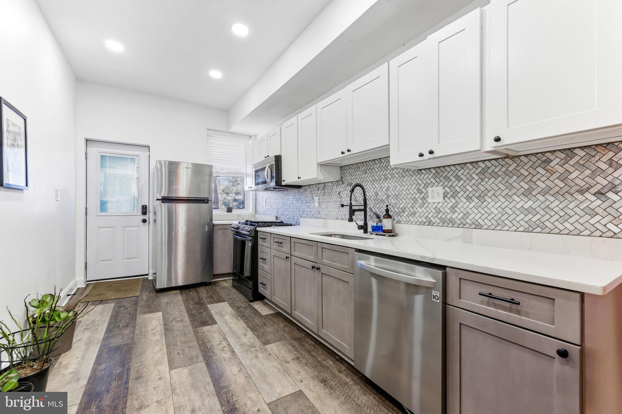 UPTON - Residential Income