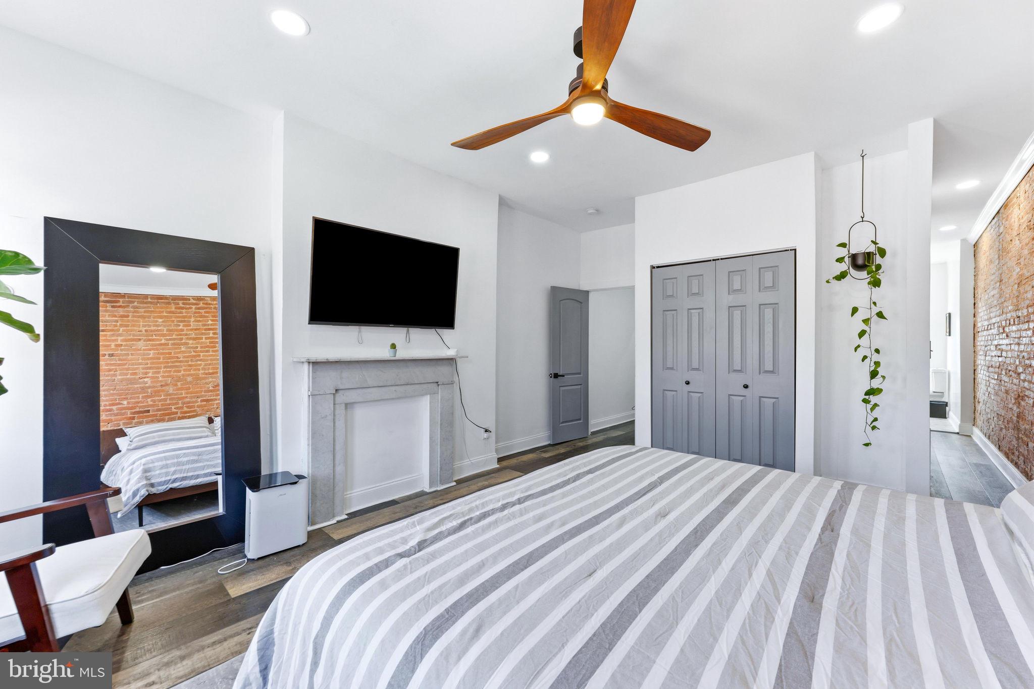 UPTON - Residential Income