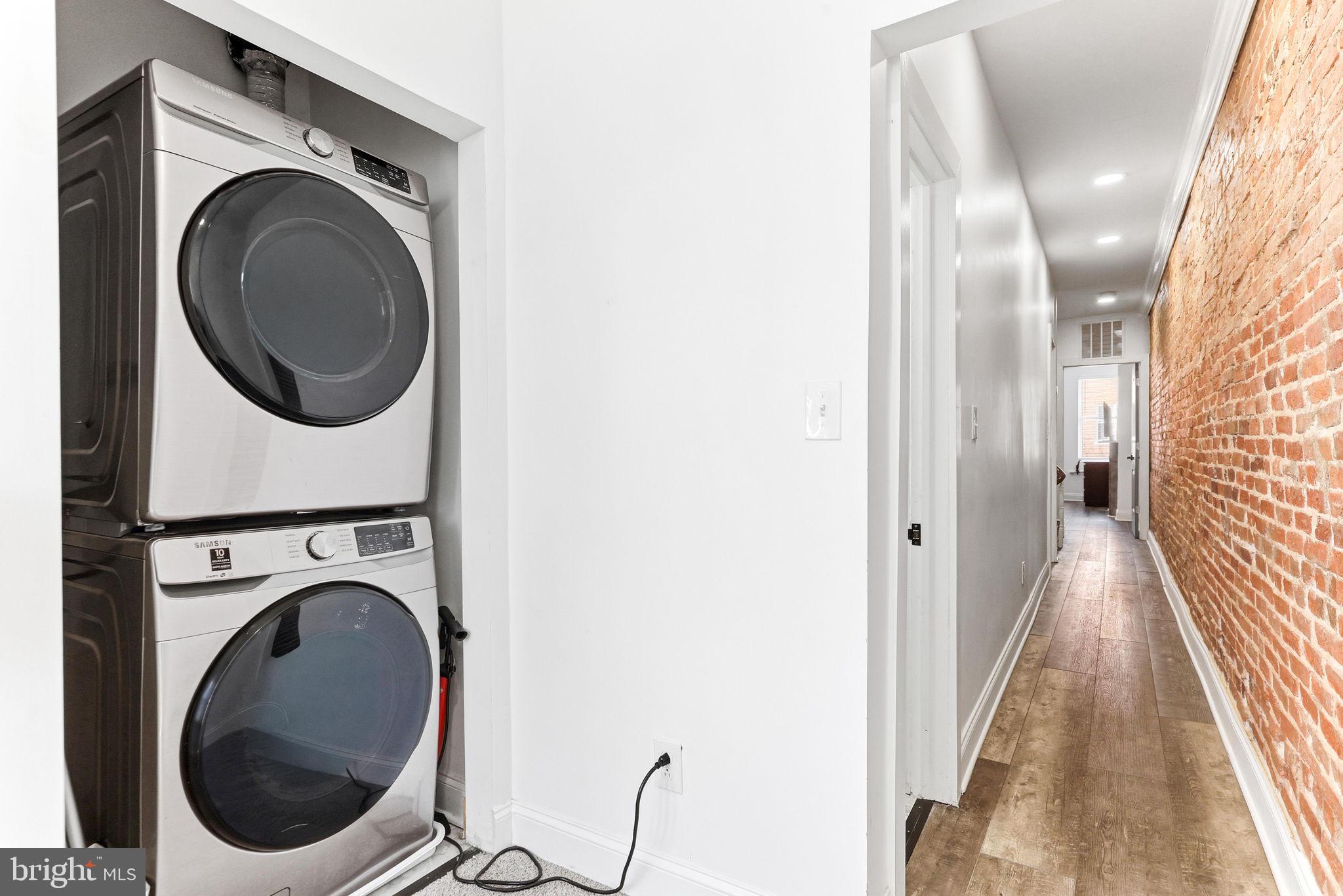 UPTON - Residential Income