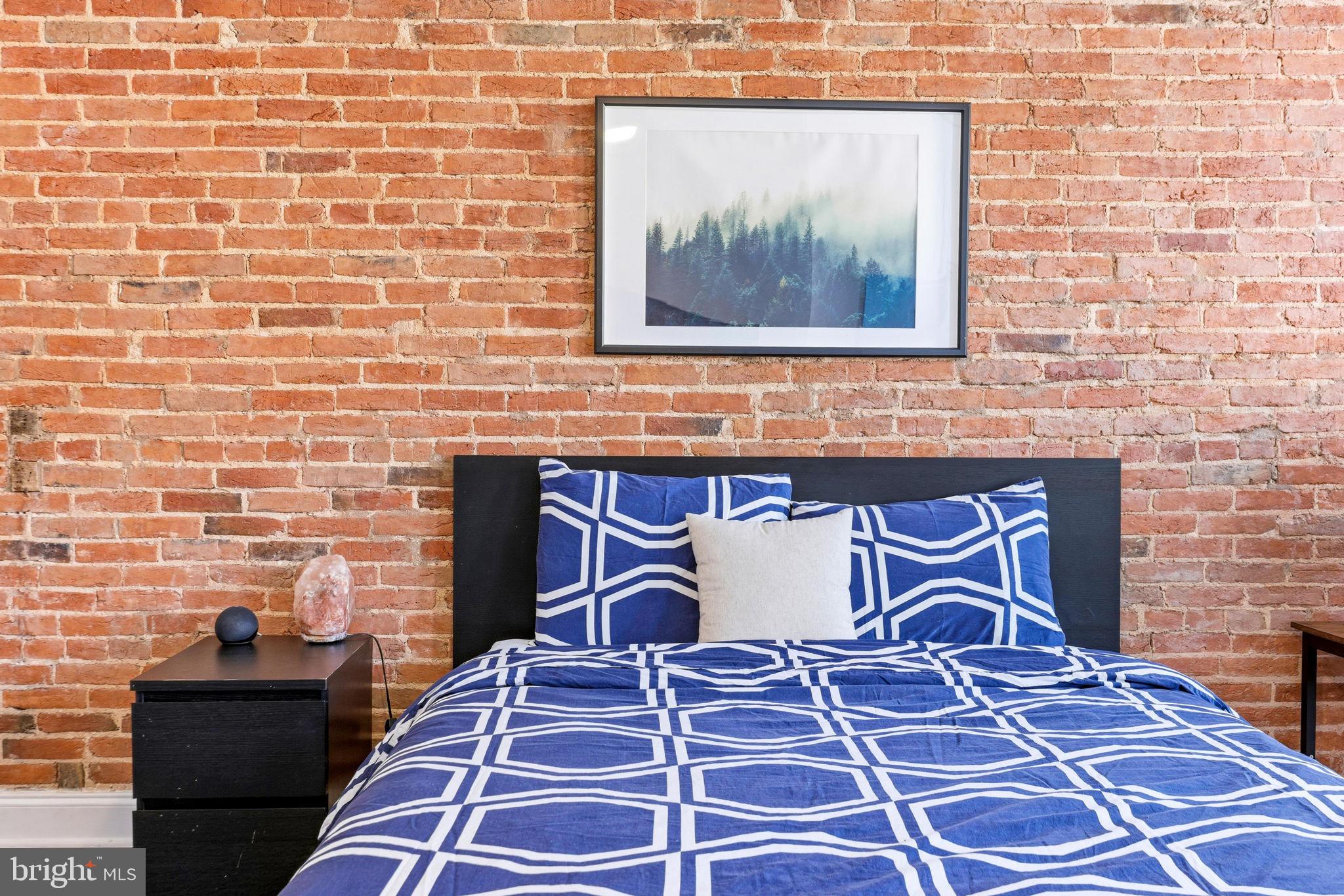 UPTON - Residential Income