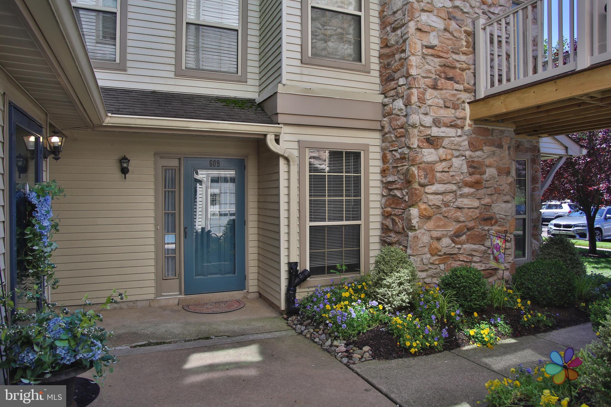 REMINGTON OAKS - Residential Lease