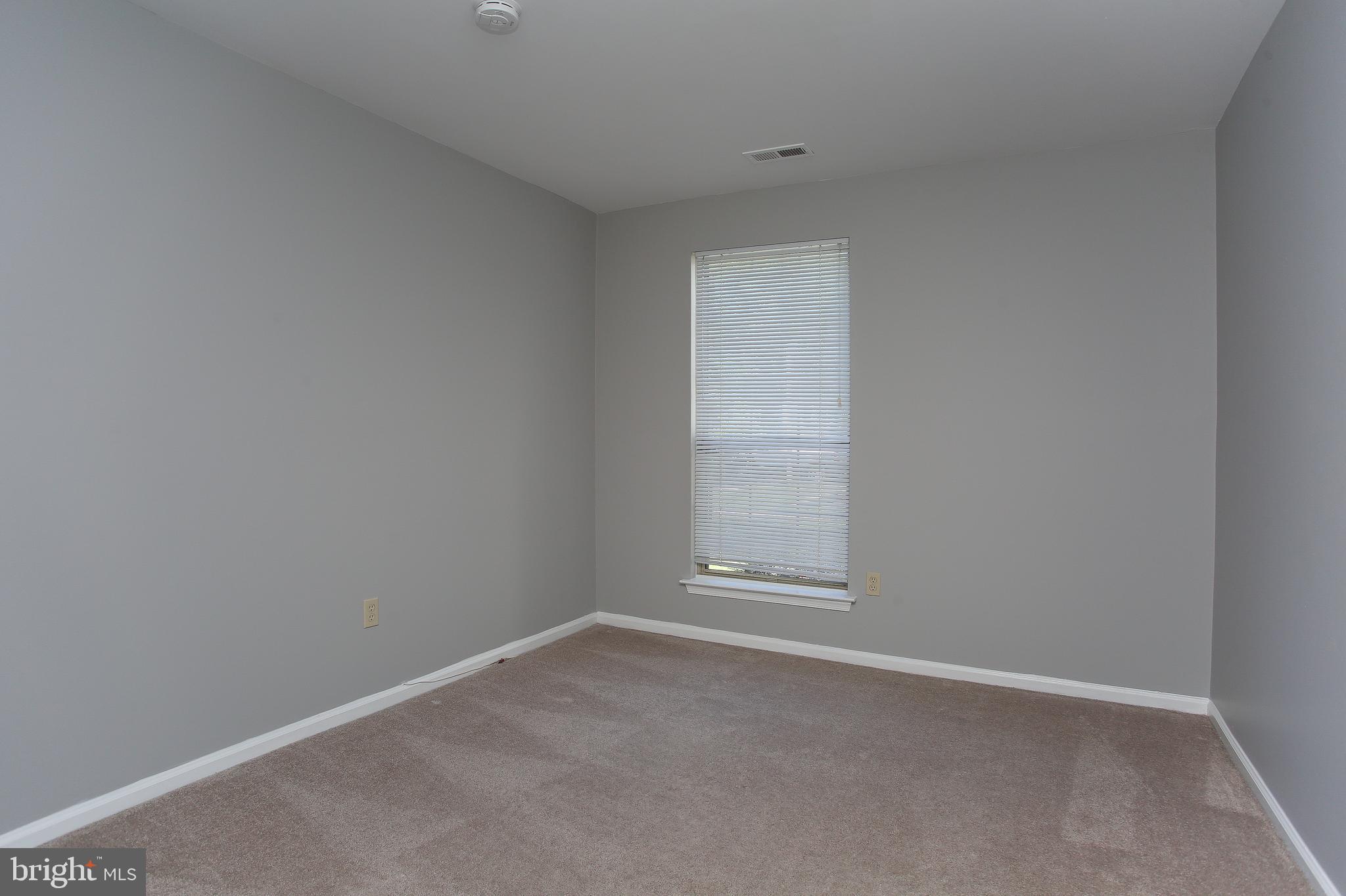 REMINGTON OAKS - Residential Lease