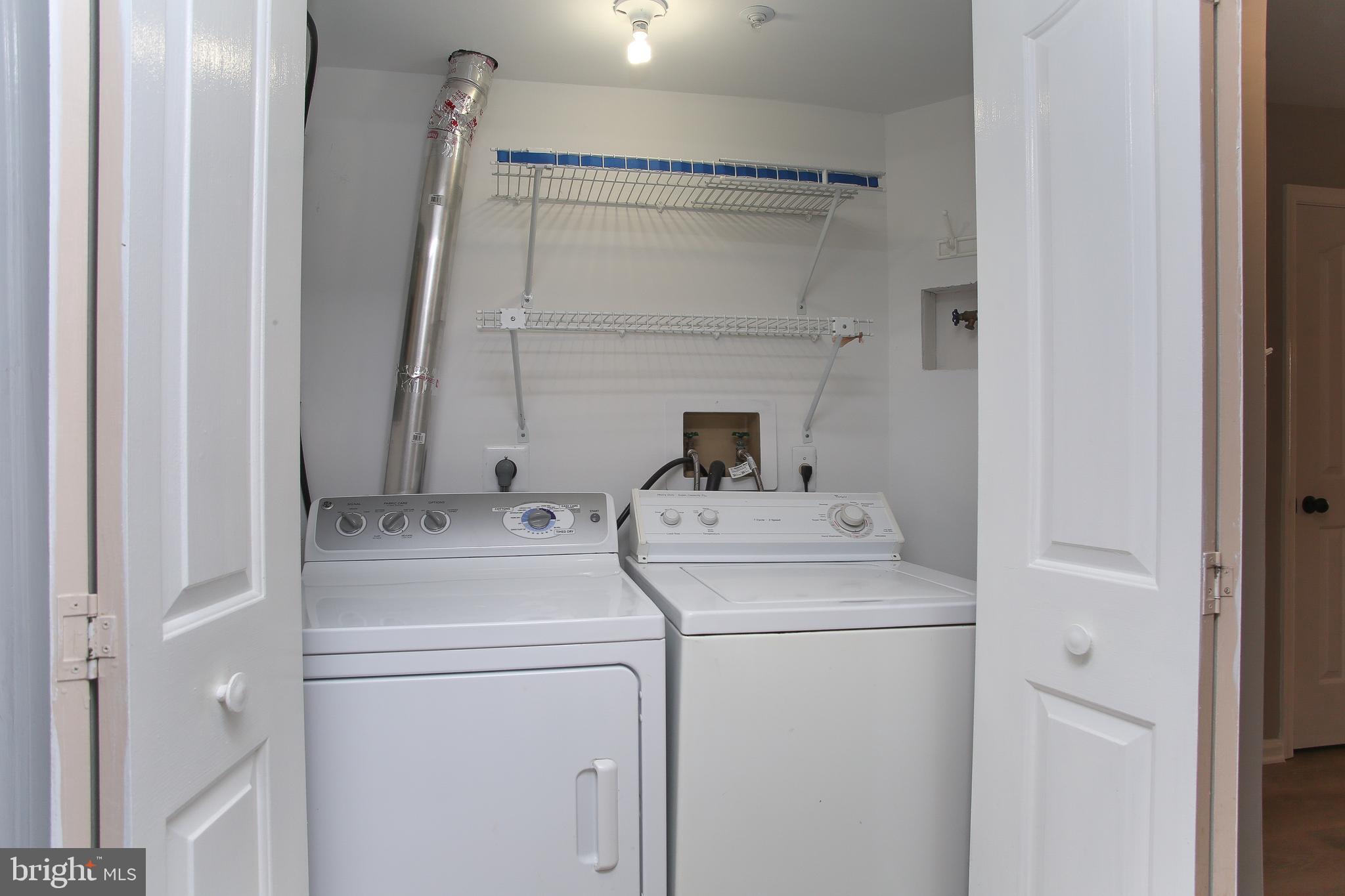 REMINGTON OAKS - Residential Lease