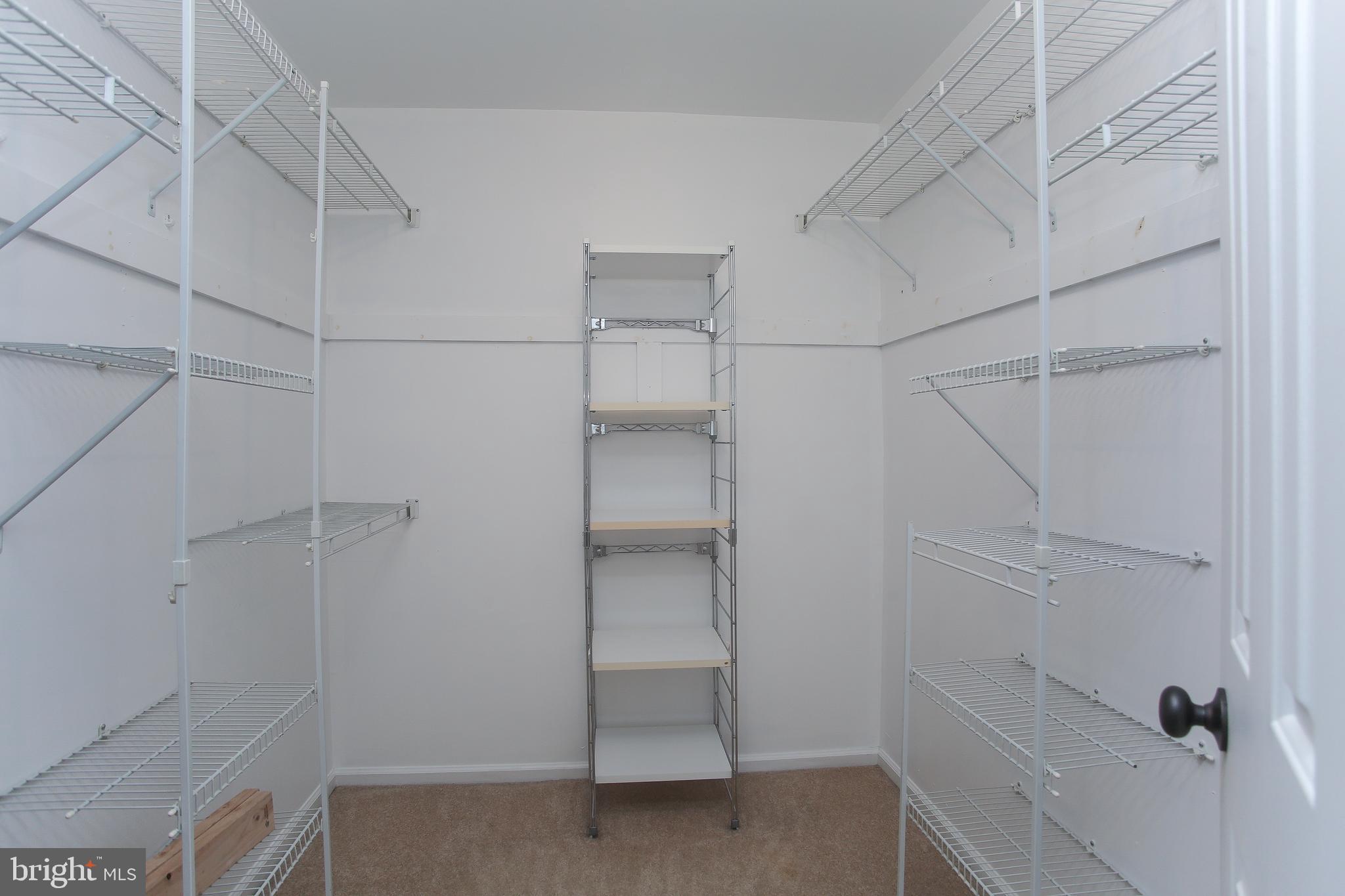 REMINGTON OAKS - Residential Lease