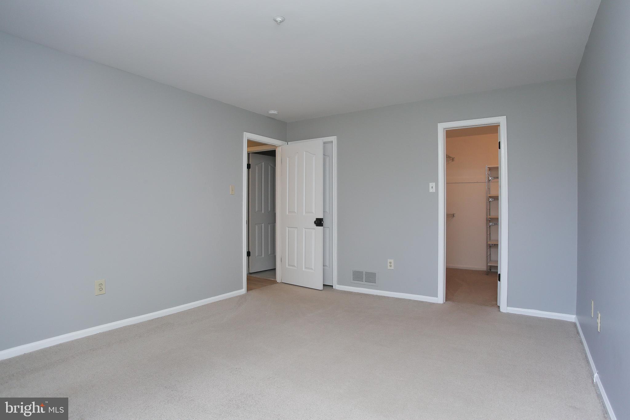 REMINGTON OAKS - Residential Lease