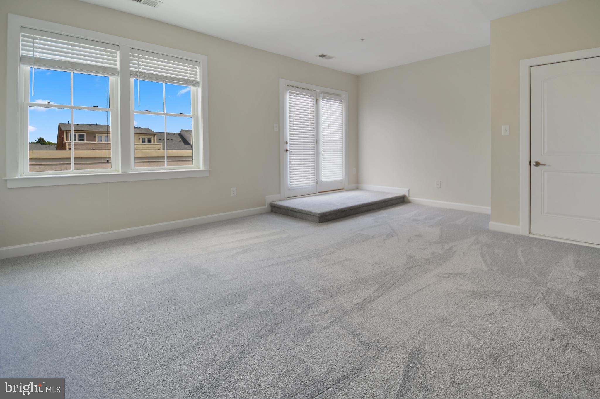 VILLAGES OF URBANA - Residential