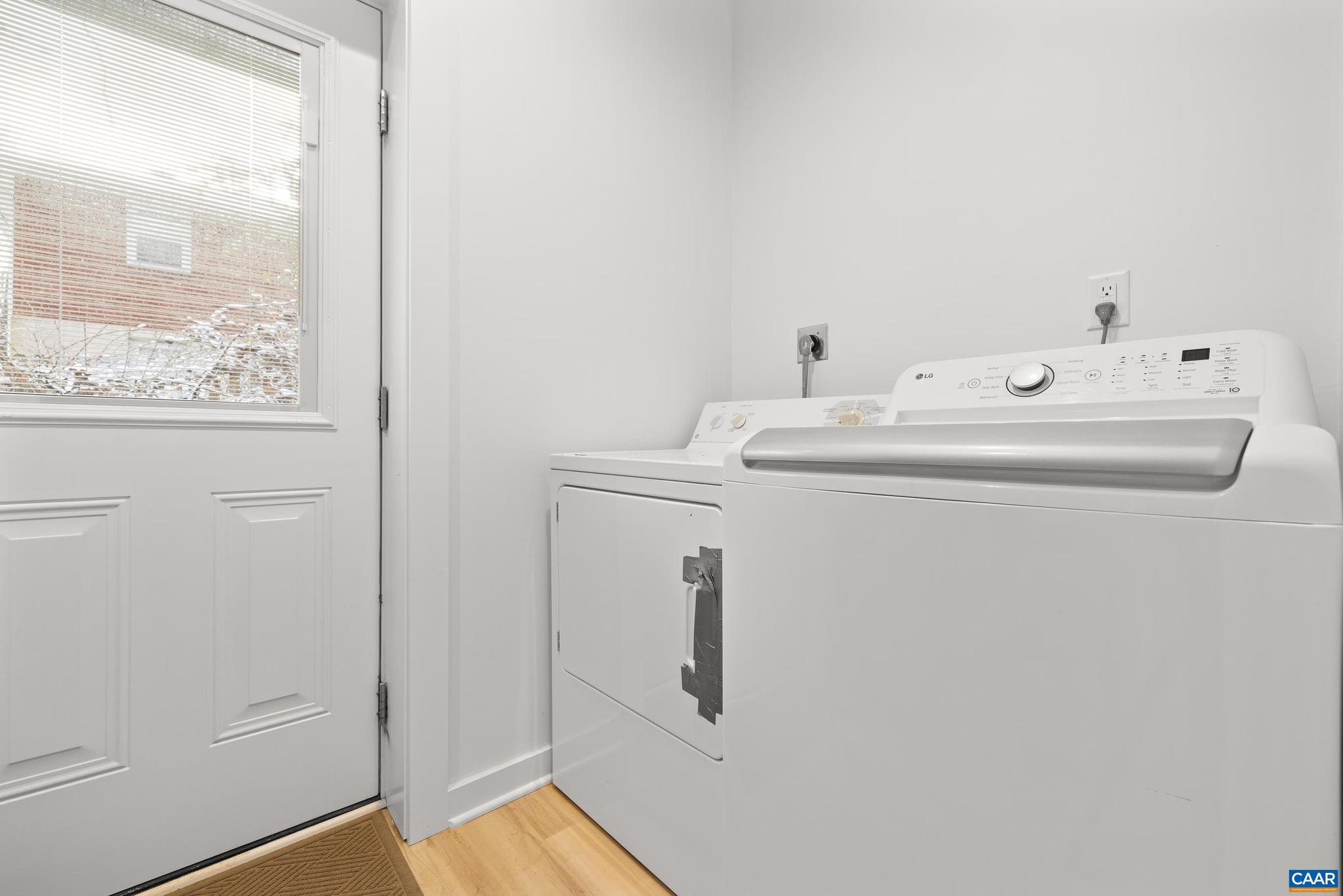 LOCUST GROVE - Residential