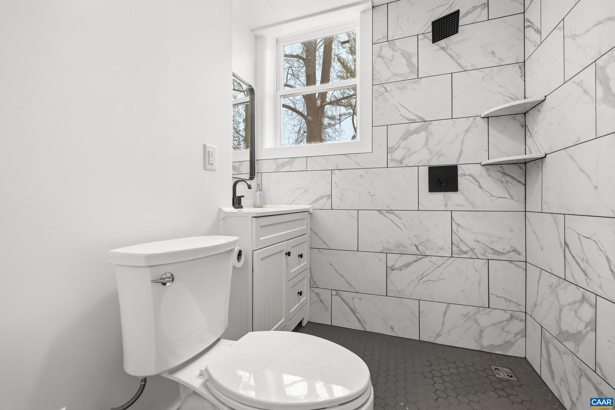 LOCUST GROVE - Residential