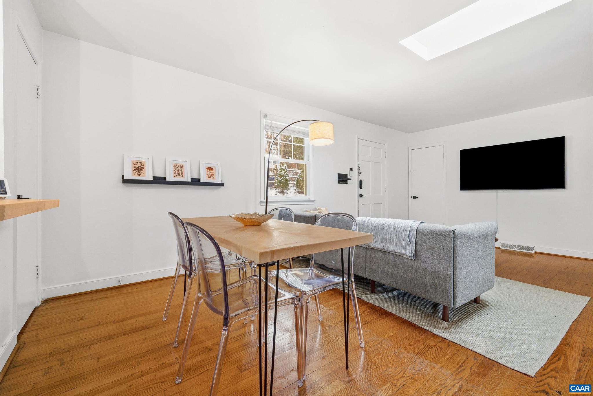 LOCUST GROVE - Residential