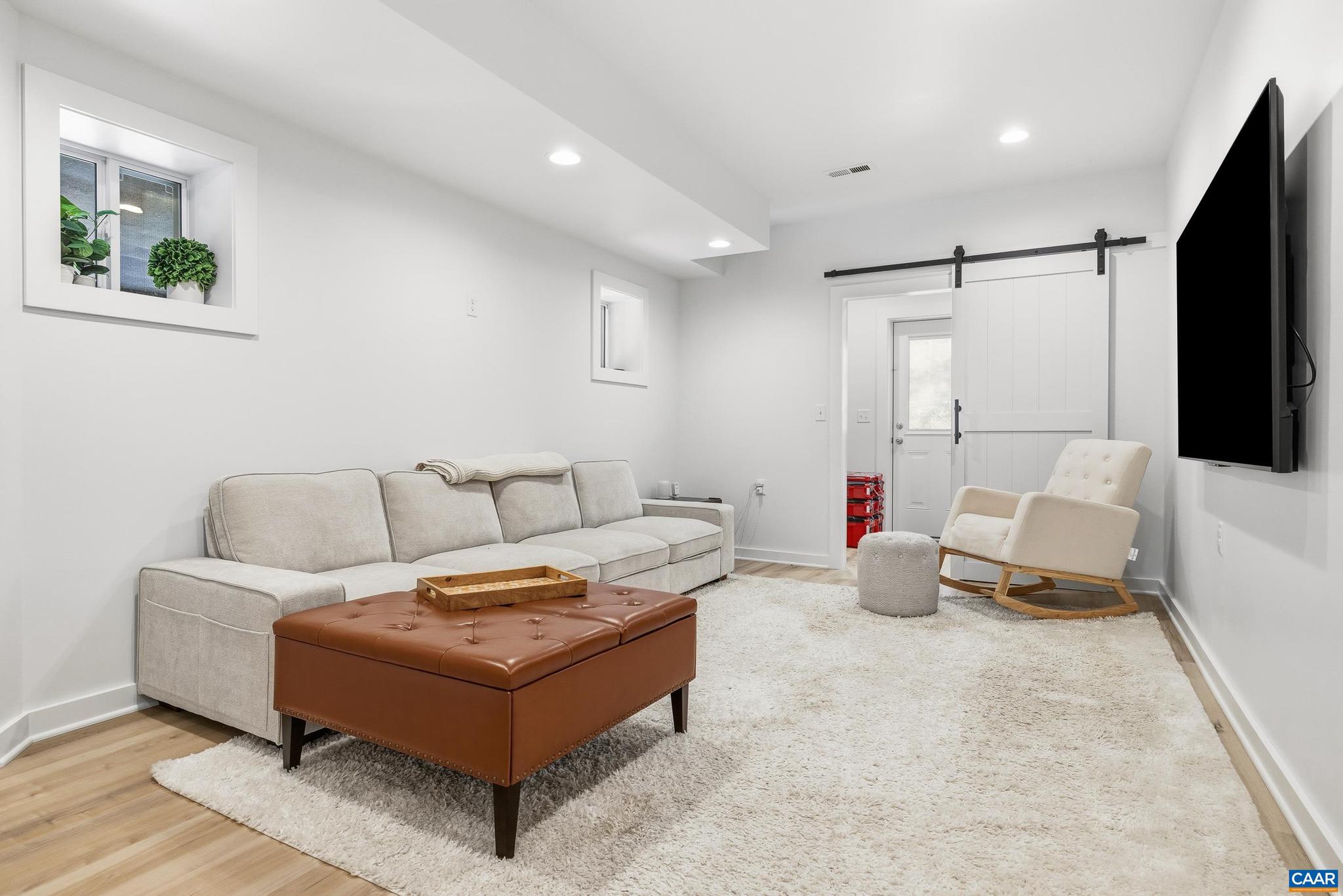 LOCUST GROVE - Residential