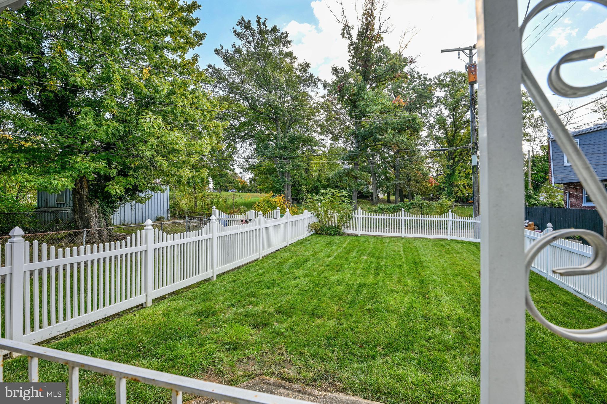 PEN LUCY - Residential