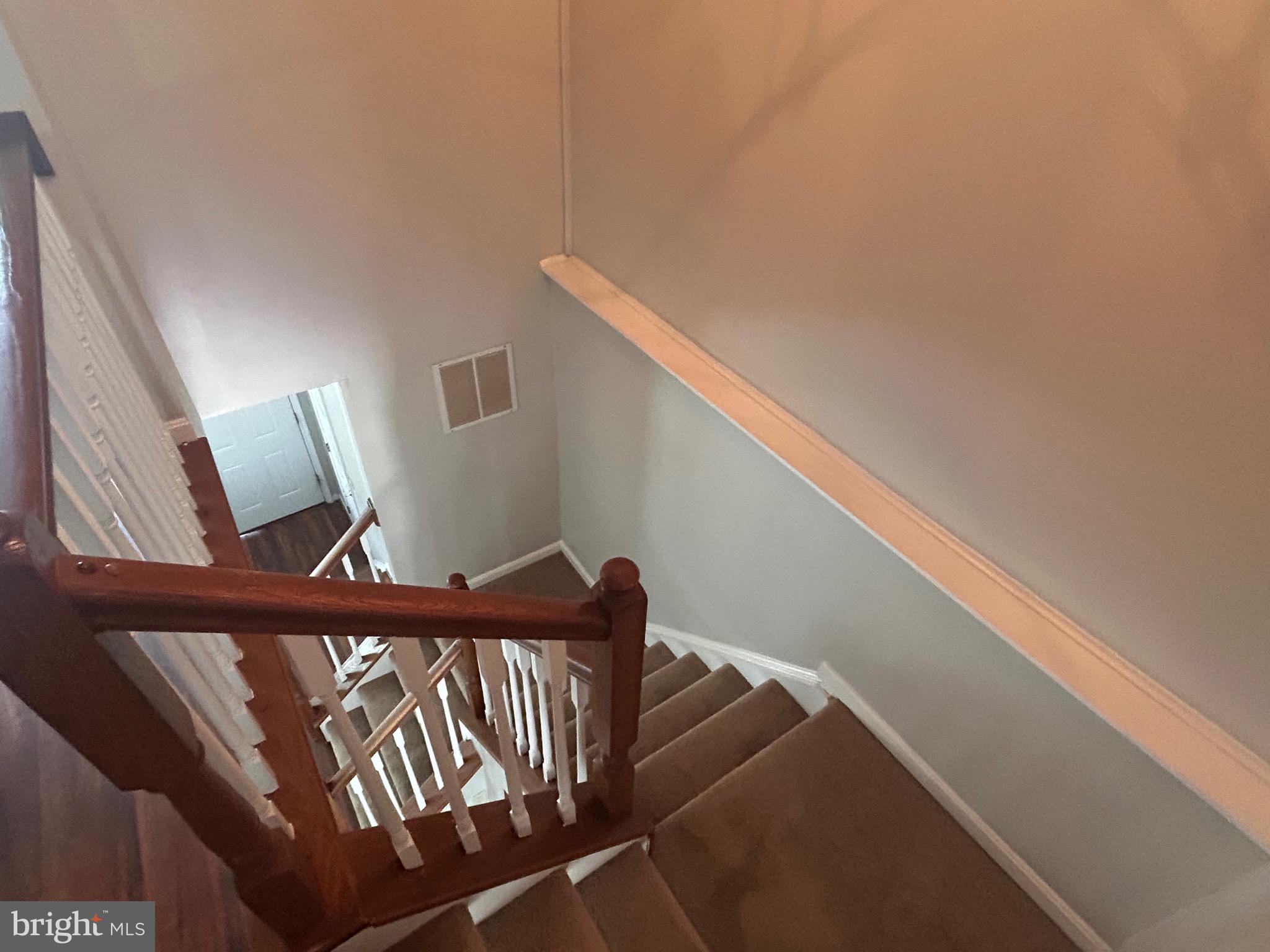 WHISPERING WOODS - Residential Lease