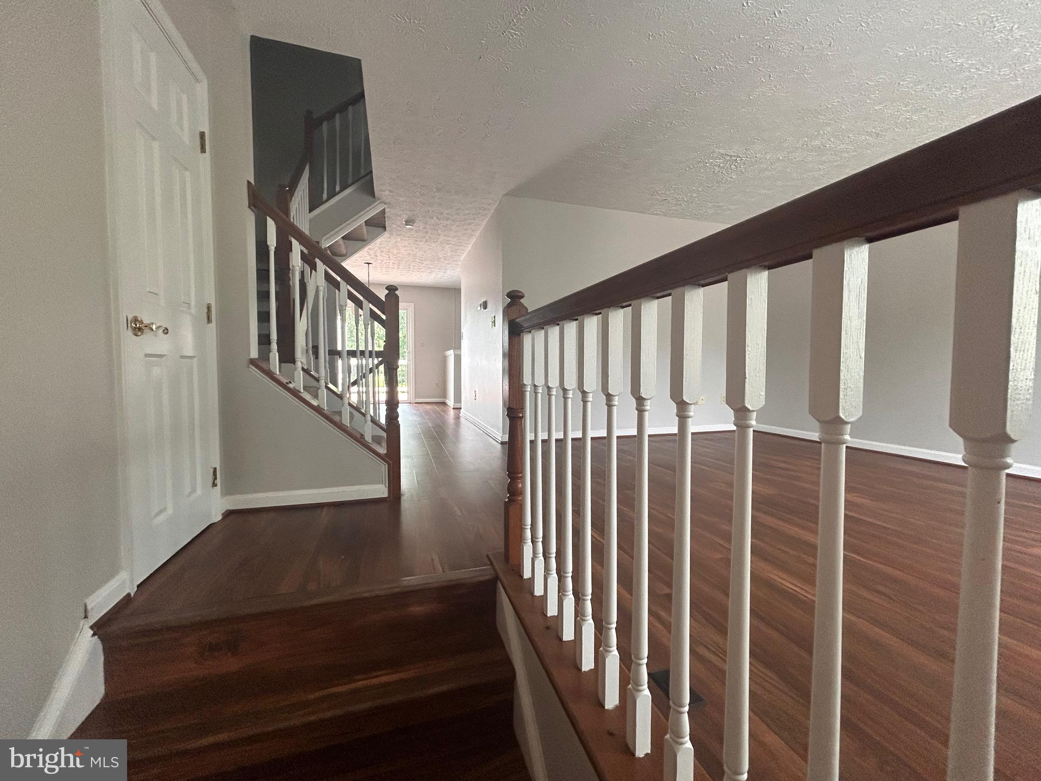 WHISPERING WOODS - Residential Lease