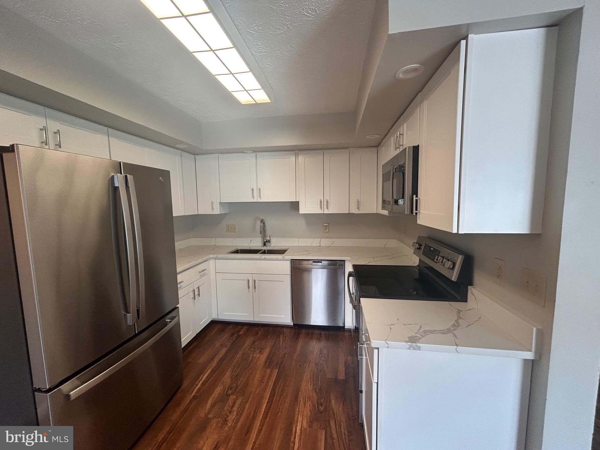 WHISPERING WOODS - Residential Lease