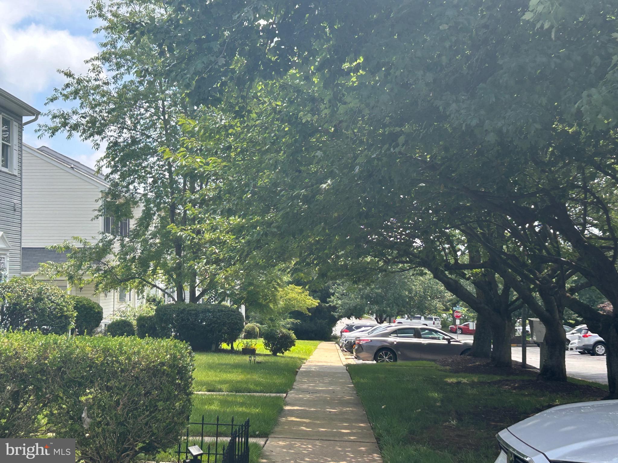 WHISPERING WOODS - Residential Lease