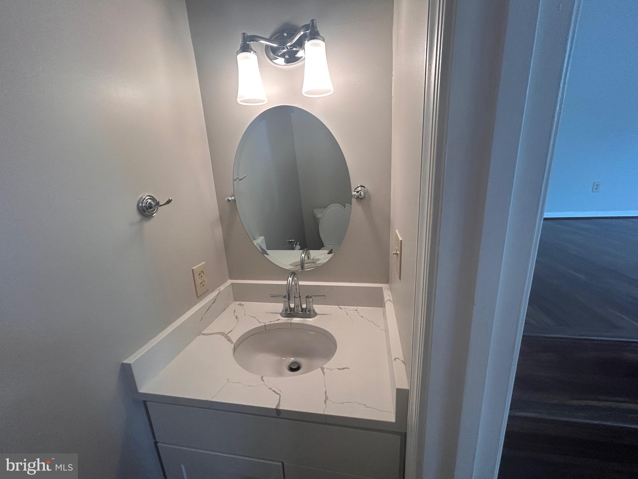 WHISPERING WOODS - Residential Lease