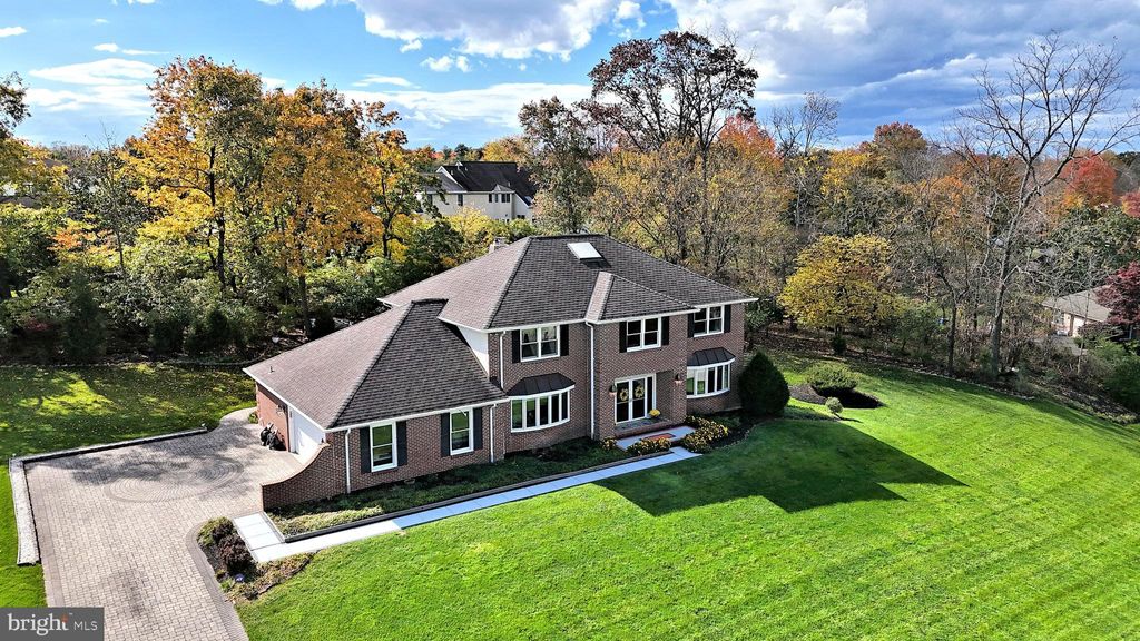 Photo of 1501 Valley View Drive, GWYNEDD VALLEY, PA 19437 (MLS # PAMC2159422)