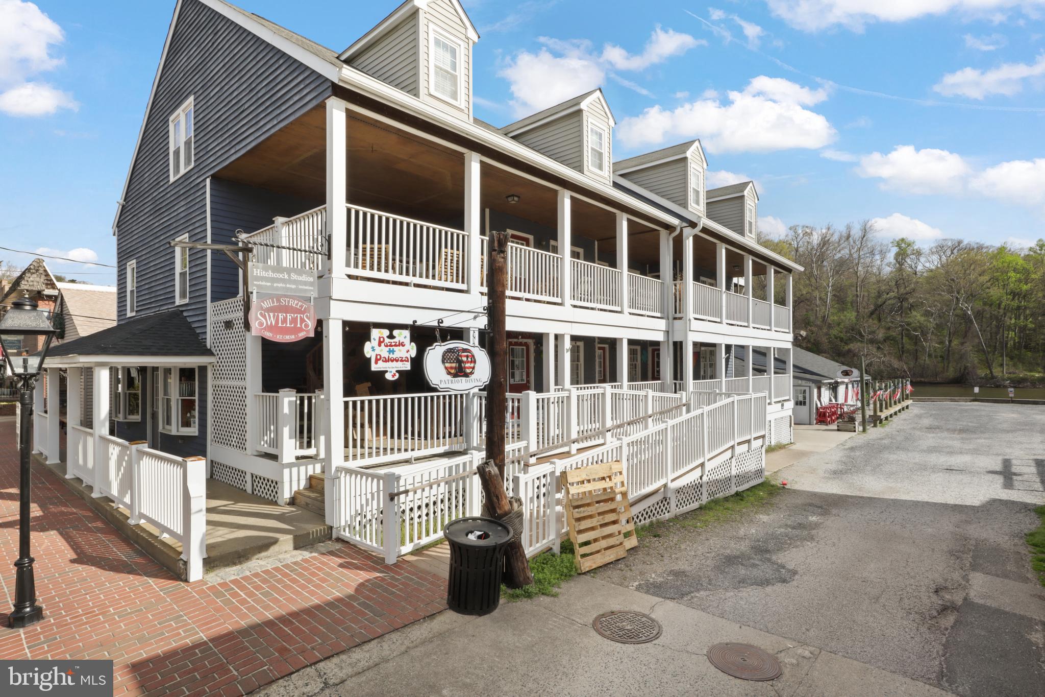 POTOMAC CREST - Residential