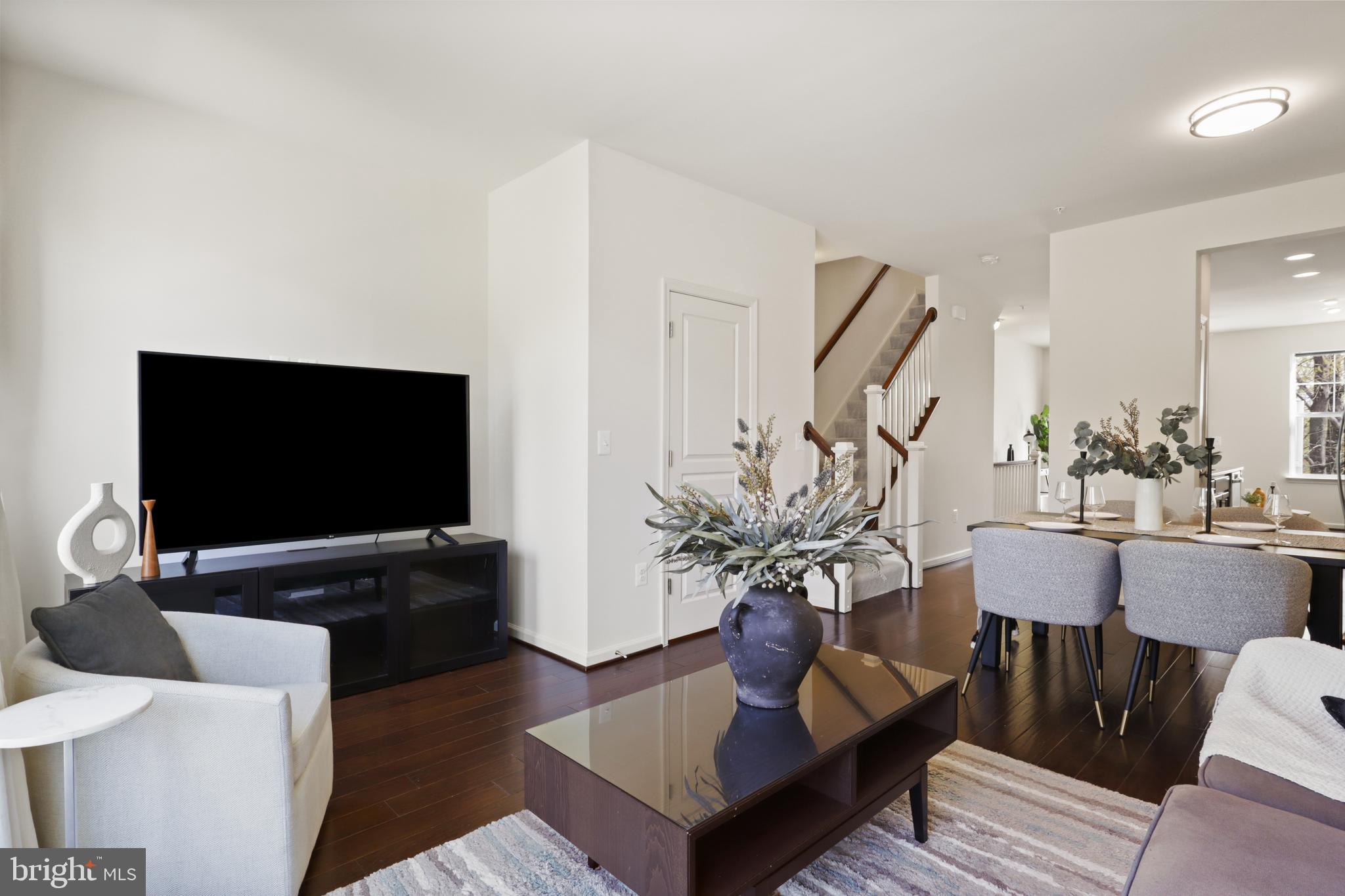 POTOMAC CREST - Residential