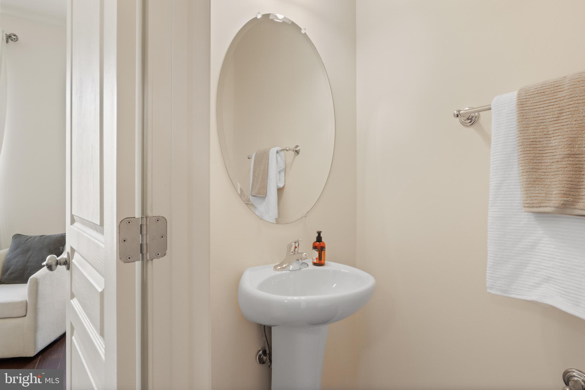 POTOMAC CREST - Residential