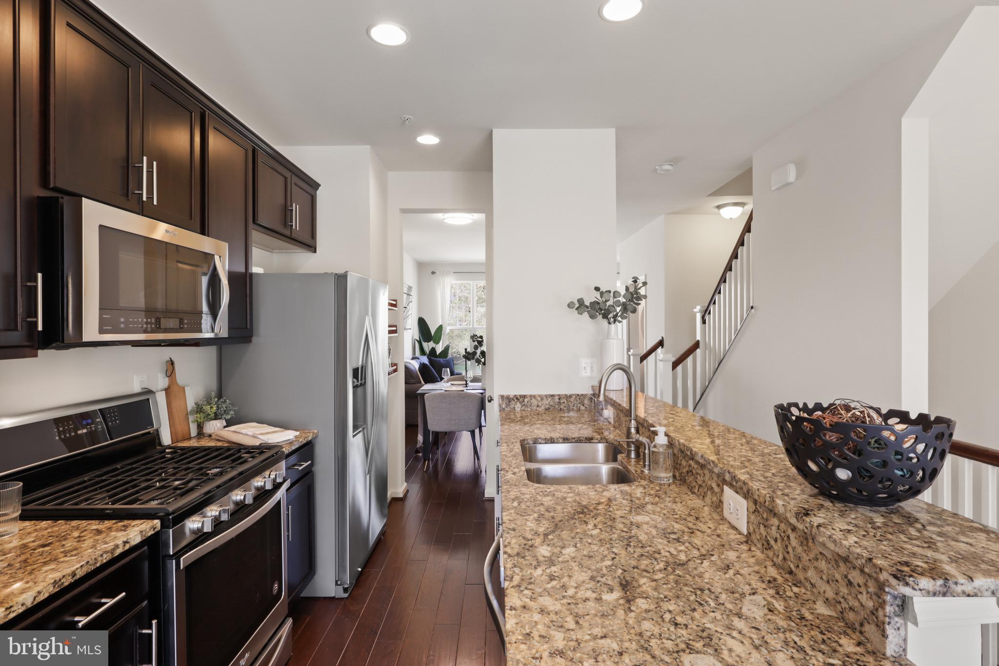 POTOMAC CREST - Residential