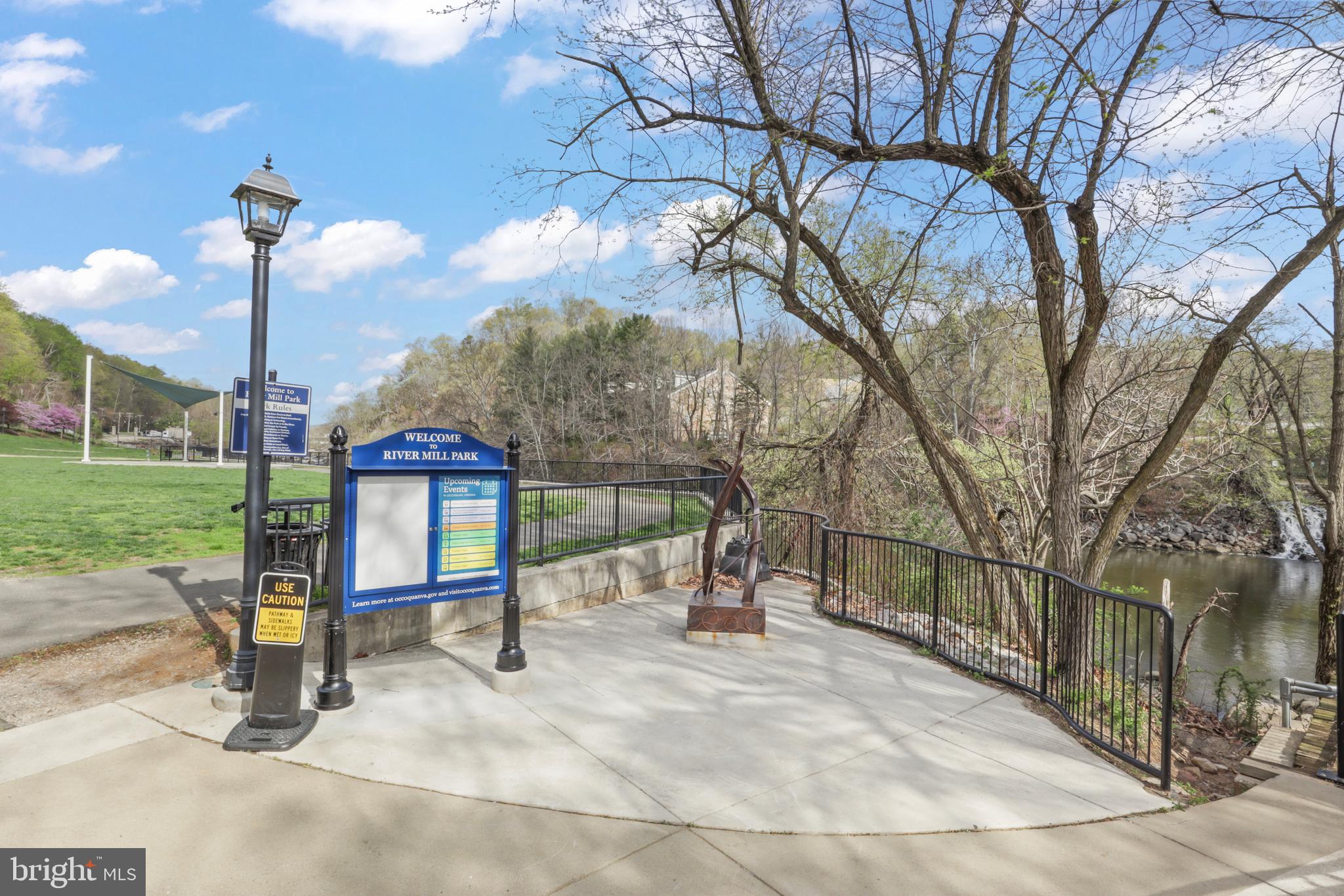 POTOMAC CREST - Residential