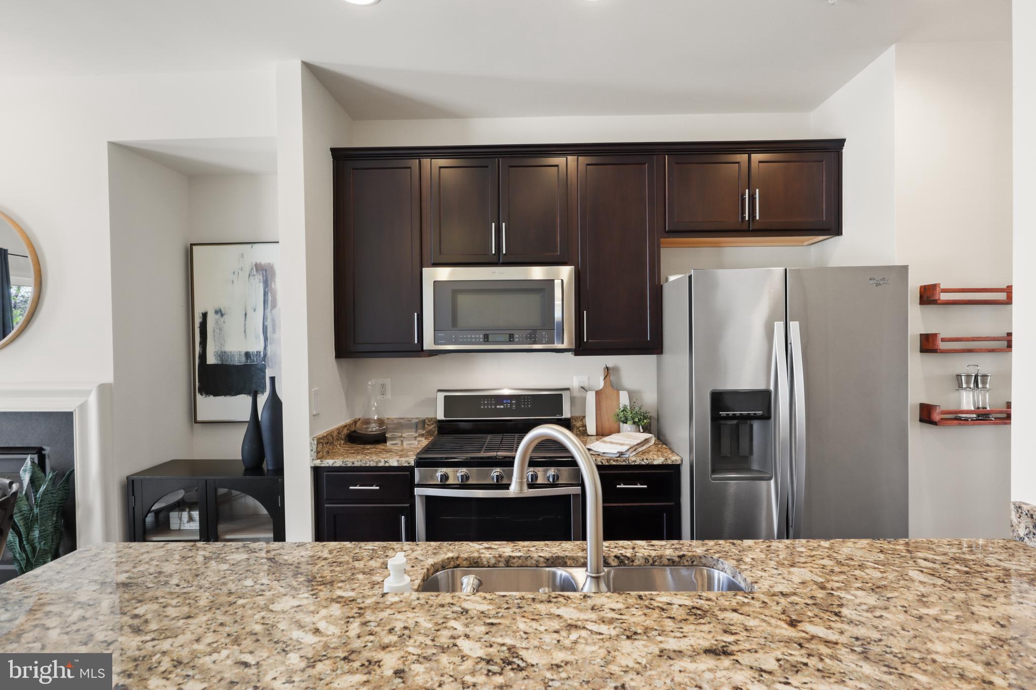 POTOMAC CREST - Residential